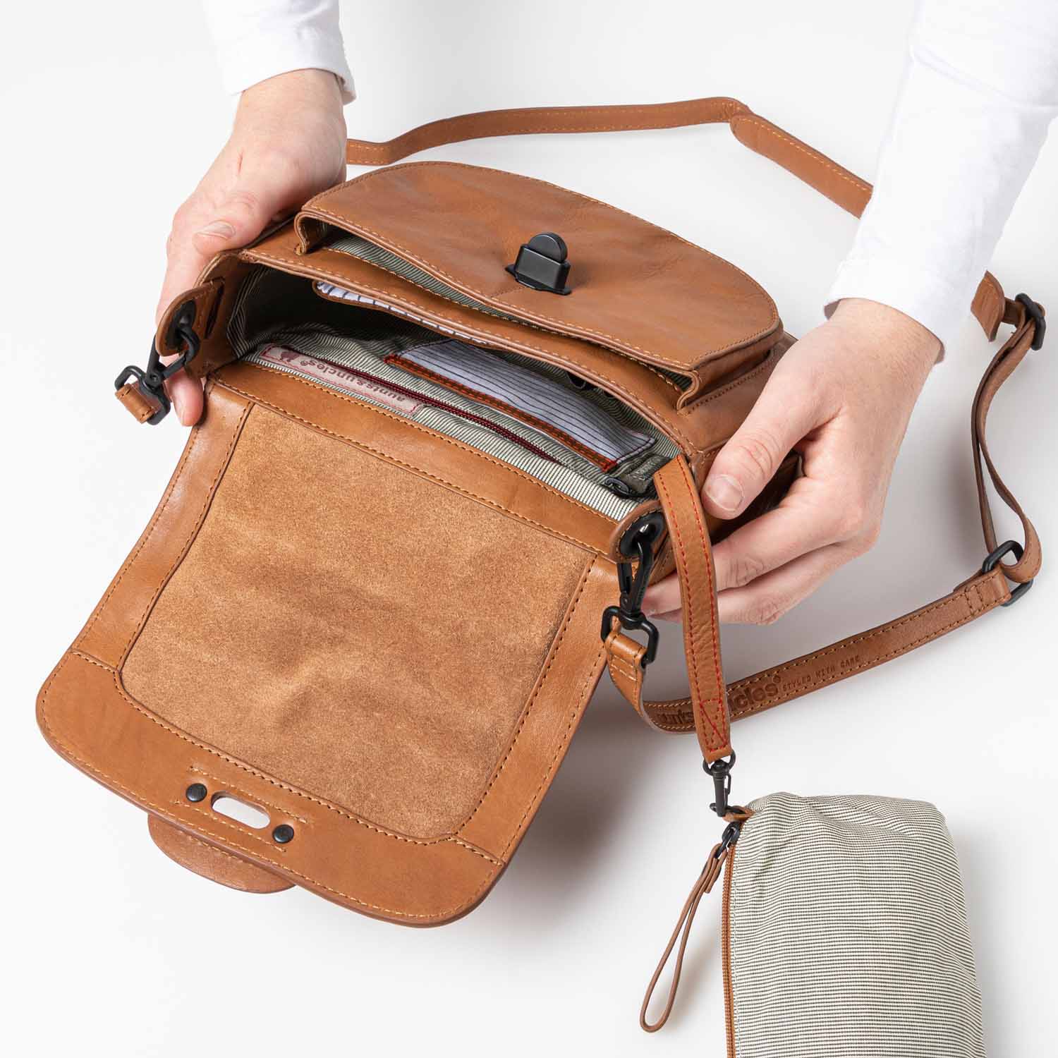 aunts & uncles Grandma's Luxury Club Mrs. Tartlet Handtasche caramel