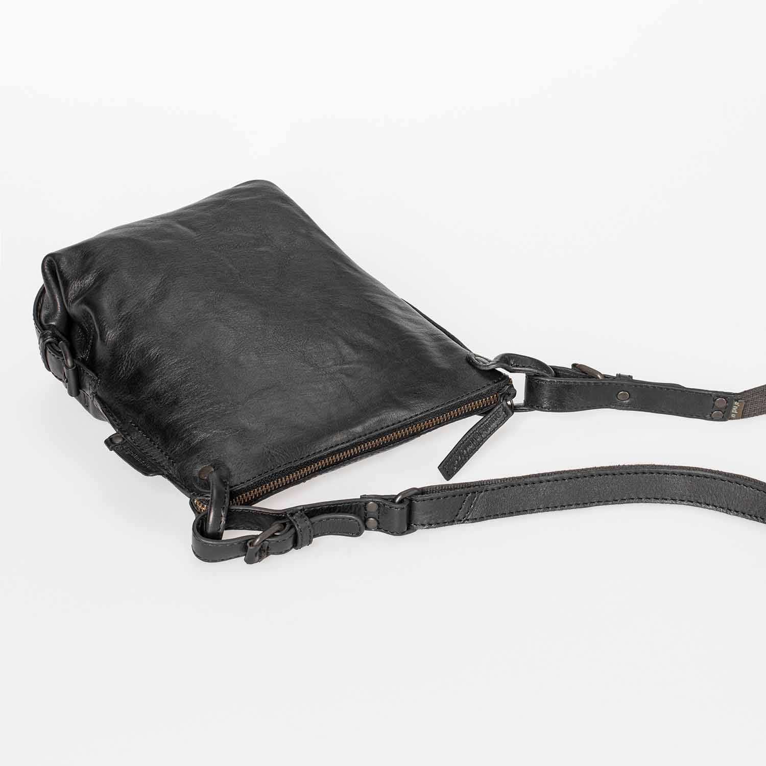 aunts & uncles Grandma's Luxury Club Mrs. Chocolate Cookie Umhängetasche black smoke aunts & uncles Grandma's Luxury Club Mrs. Chocolate Cookie Umhängetasche black smoke