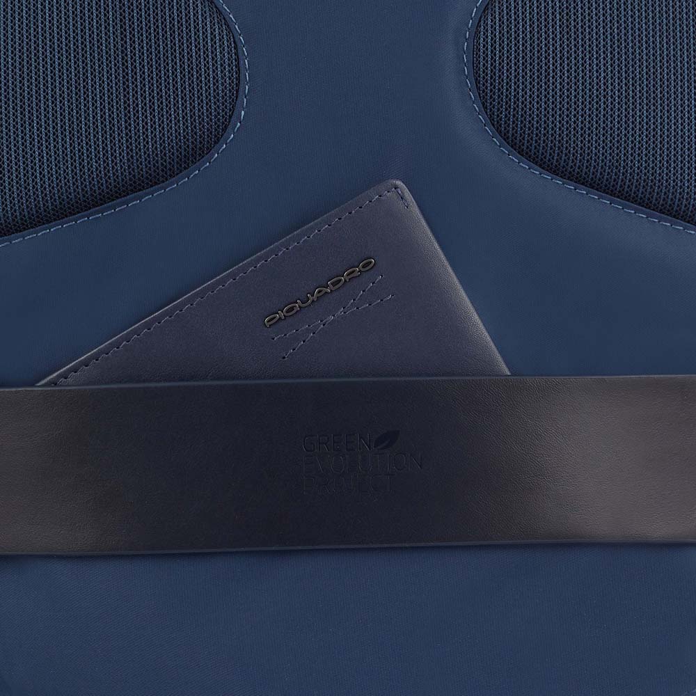 Piquadro PQ-RY Laptoprucksack für 15,6" aus Stoff und Leder Nachtblau Piquadro PQ-RY Laptoprucksack für 15,6" aus Stoff und Leder Nachtblau