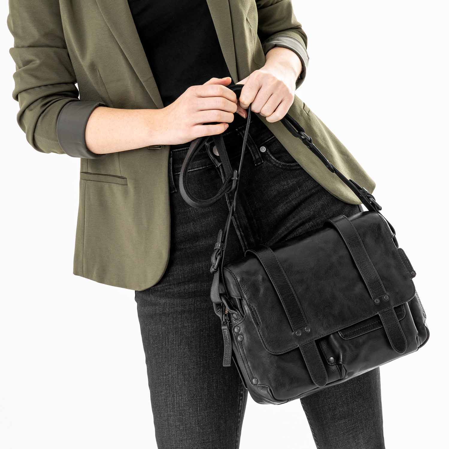 aunts & uncles Grandma's Luxury Club Miss Applepie Umhängetasche black smoke aunts & uncles Grandma's Luxury Club Miss Applepie Umhängetasche black smoke