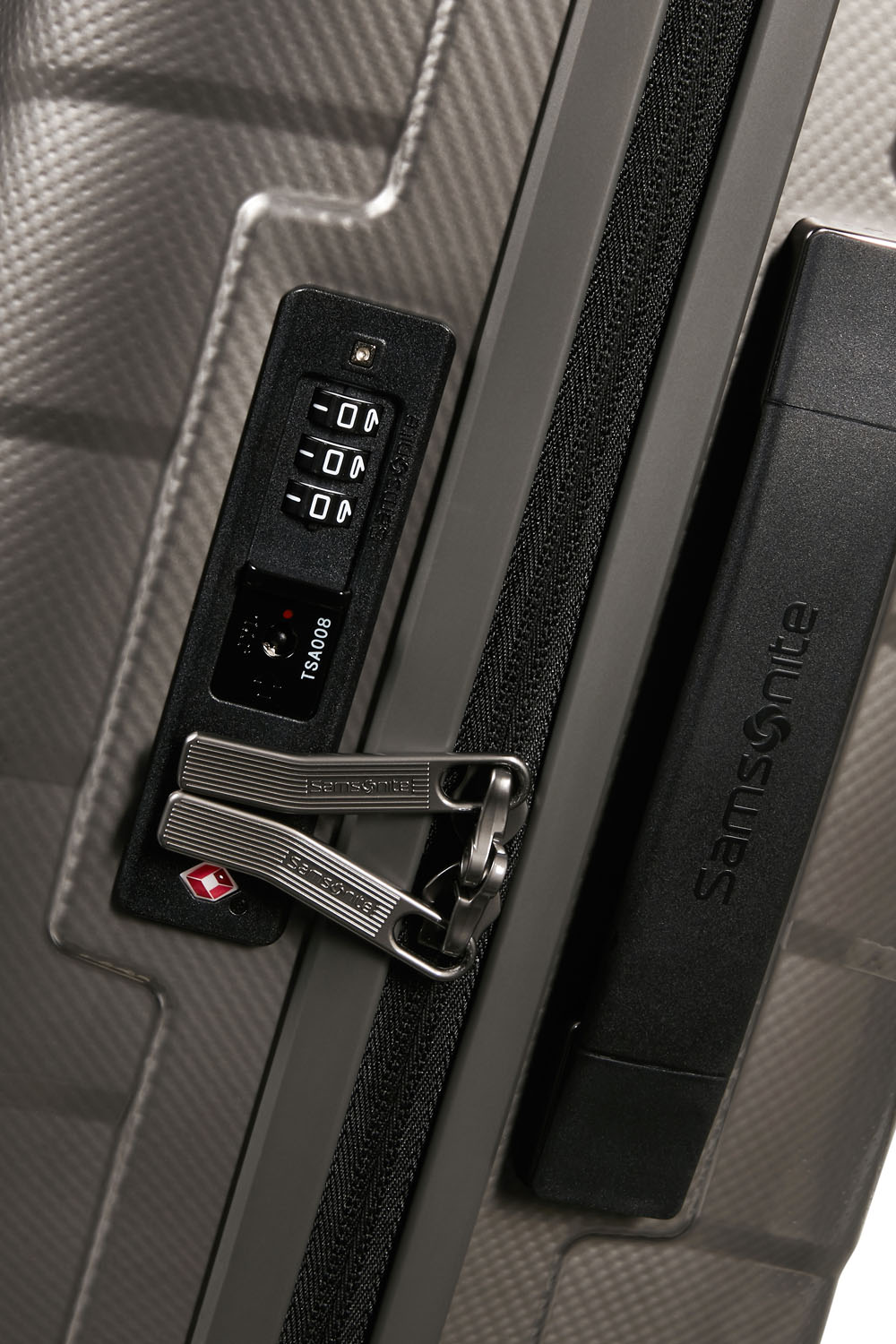 Samsonite Attrix Trolley mit 4 Rollen erweiterbar 55cm (20/23cm) Dune Samsonite Attrix Trolley mit 4 Rollen erweiterbar 55cm (20/23cm) Dune