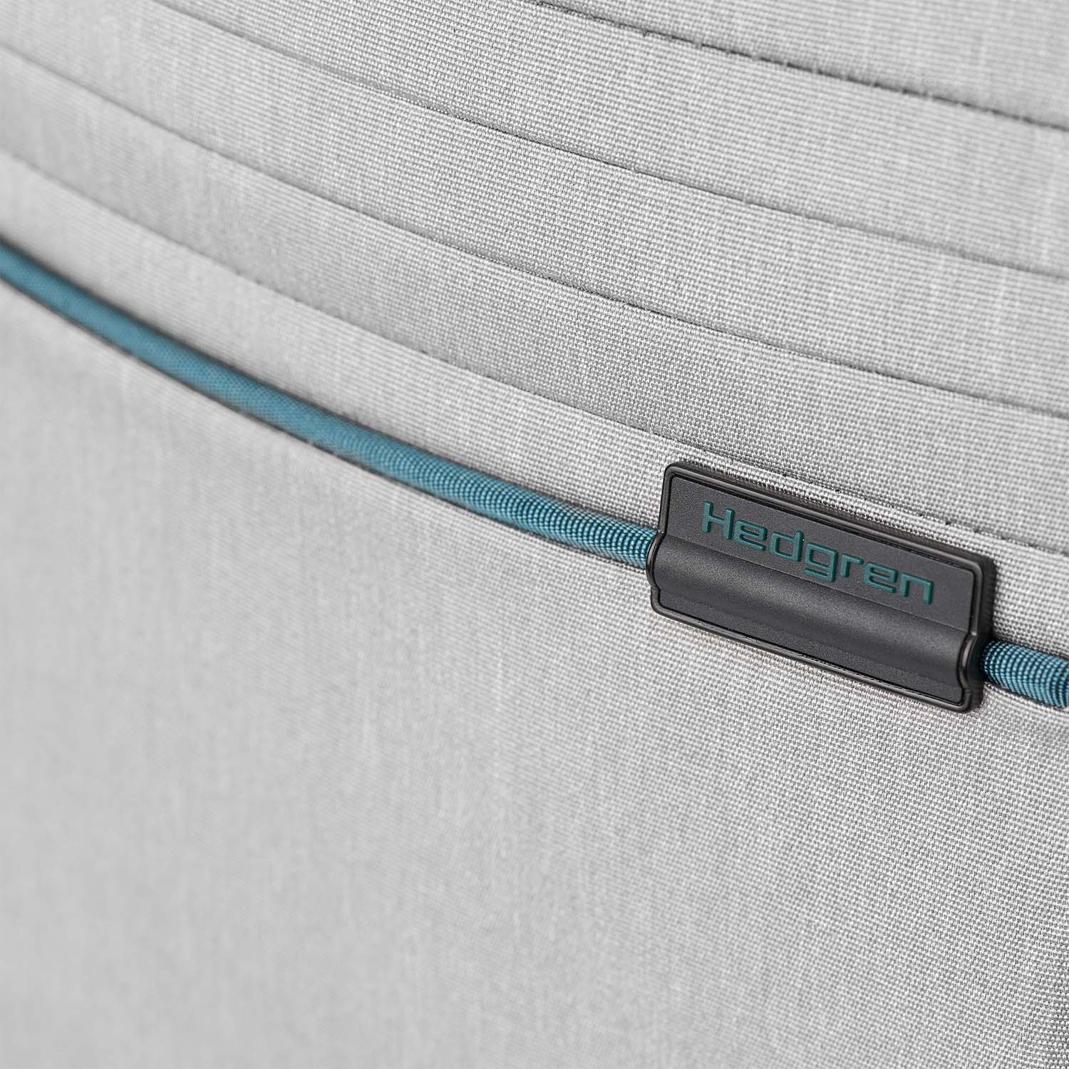 Hedgren Lineo DASH Rucksack mit zwei Fächern 15,6 " Silver Hedgren Lineo DASH Rucksack mit zwei Fächern 15,6 " Silver