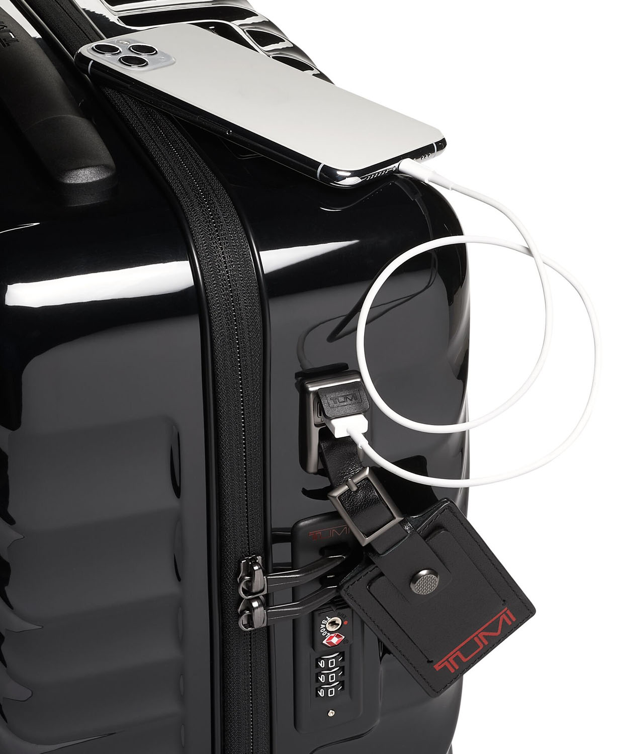 Tumi 19 Degree Small Compact Aktentasche auf Rollen 40,5cm + GRATIS HOTELGUTSCHEIN Black Tumi 19 Degree Small Compact Aktentasche auf Rollen 40,5cm + GRATIS HOTELGUTSCHEIN Black