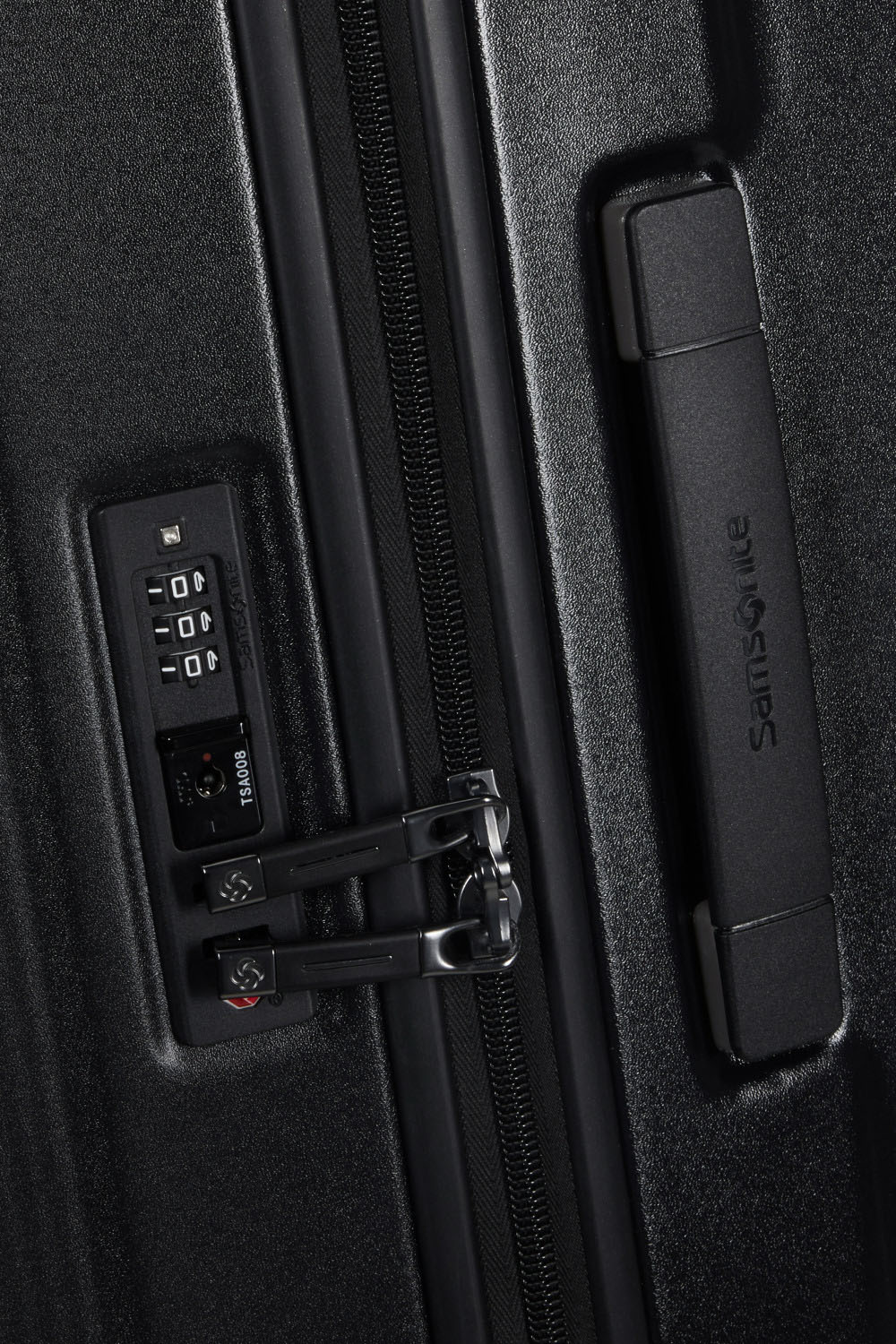 Samsonite Nuon Trunk 80cm Matt Graphite Samsonite Nuon Trunk 80cm Matt Graphite