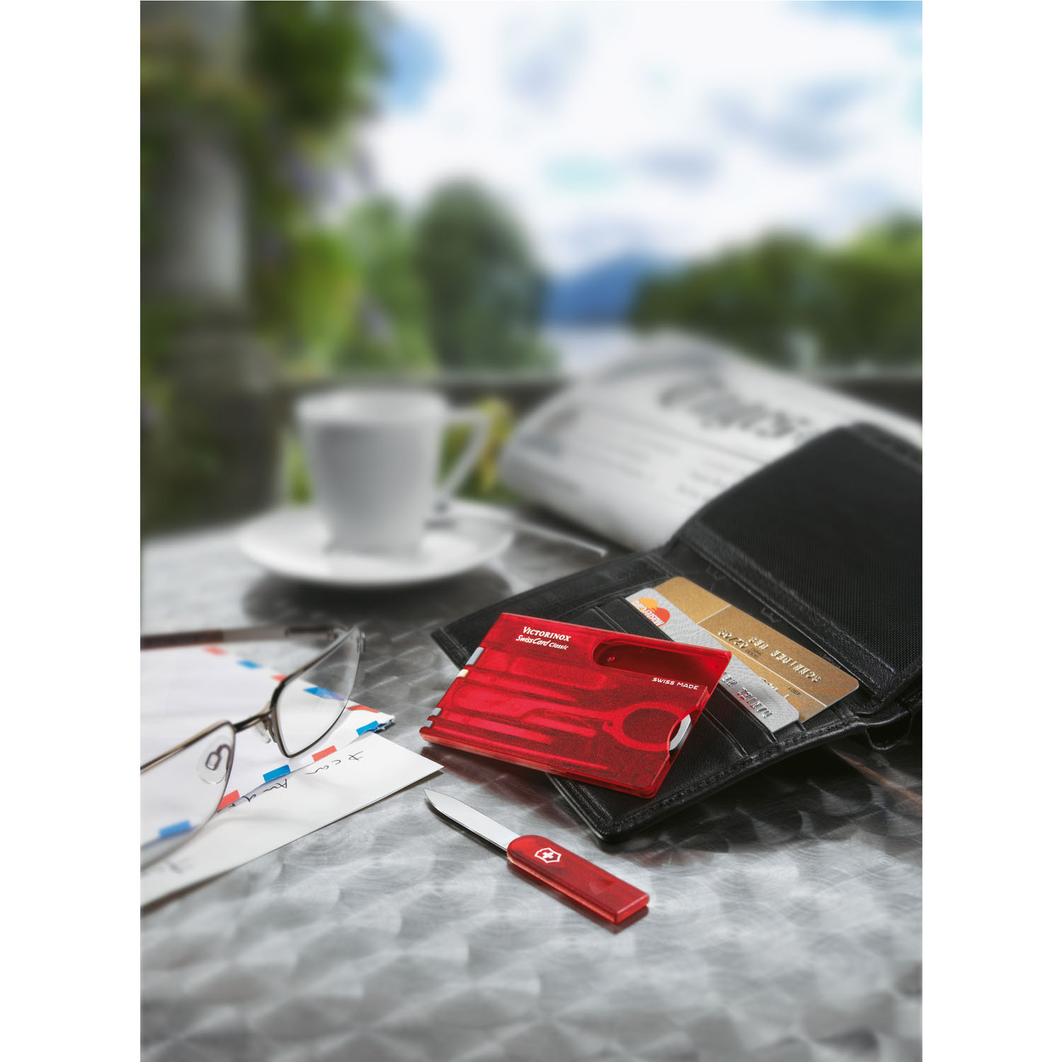 Victorinox Swiss Card Classic, 10 Funktionen Rot transparent Victorinox Swiss Card Classic, 10 Funktionen Rot transparent