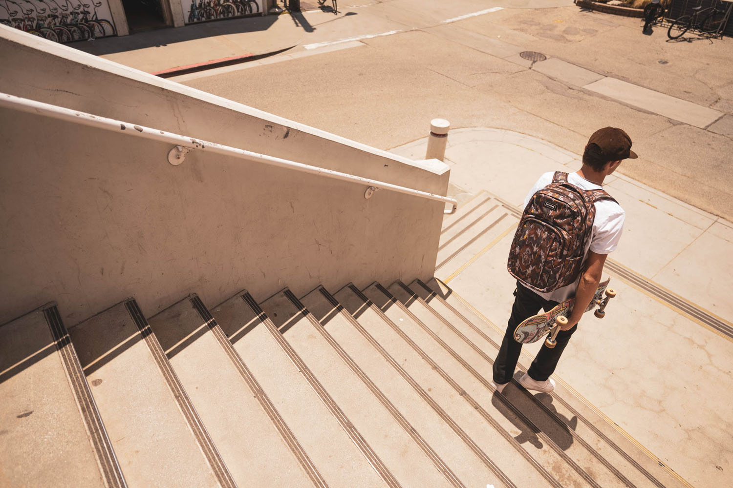 Dakine Campus L 33L Rucksack mit Laptopfach Carbon Dakine Campus L 33L Rucksack mit Laptopfach Carbon