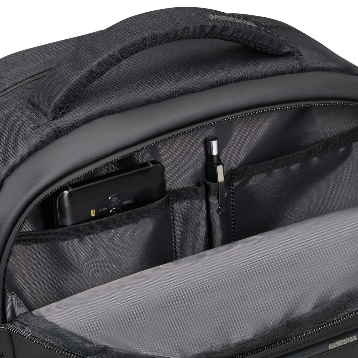 American Tourister Urban Groove UG11 Laptop Backpack 15.6" TECH Black American Tourister Urban Groove UG11 Laptop Backpack 15.6" TECH Black