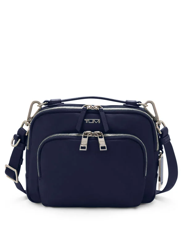 Tumi Voyageur Teghan Umhängetasche / Crossbody + GRATIS HOTELGUTSCHEIN Indigo Tumi Voyageur Teghan Umhängetasche / Crossbody + GRATIS HOTELGUTSCHEIN Indigo