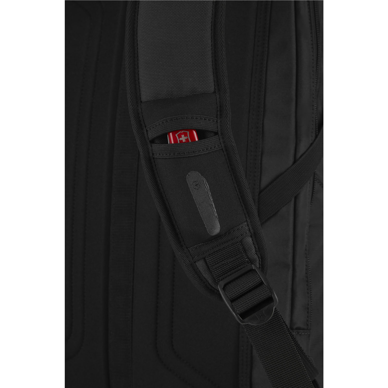 Victorinox Altmont Original Slimline Laptop Backpack mit 15,6" Laptopfach schwarz Victorinox Altmont Original Slimline Laptop Backpack mit 15,6" Laptopfach schwarz