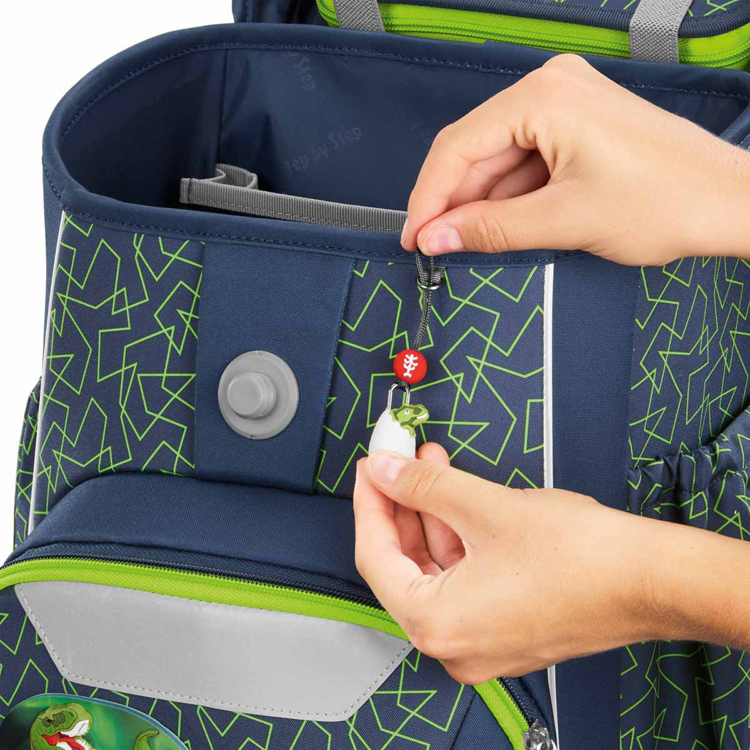 Step by Step BASIS Schulranzen 4-teiliges Set Green Geometric