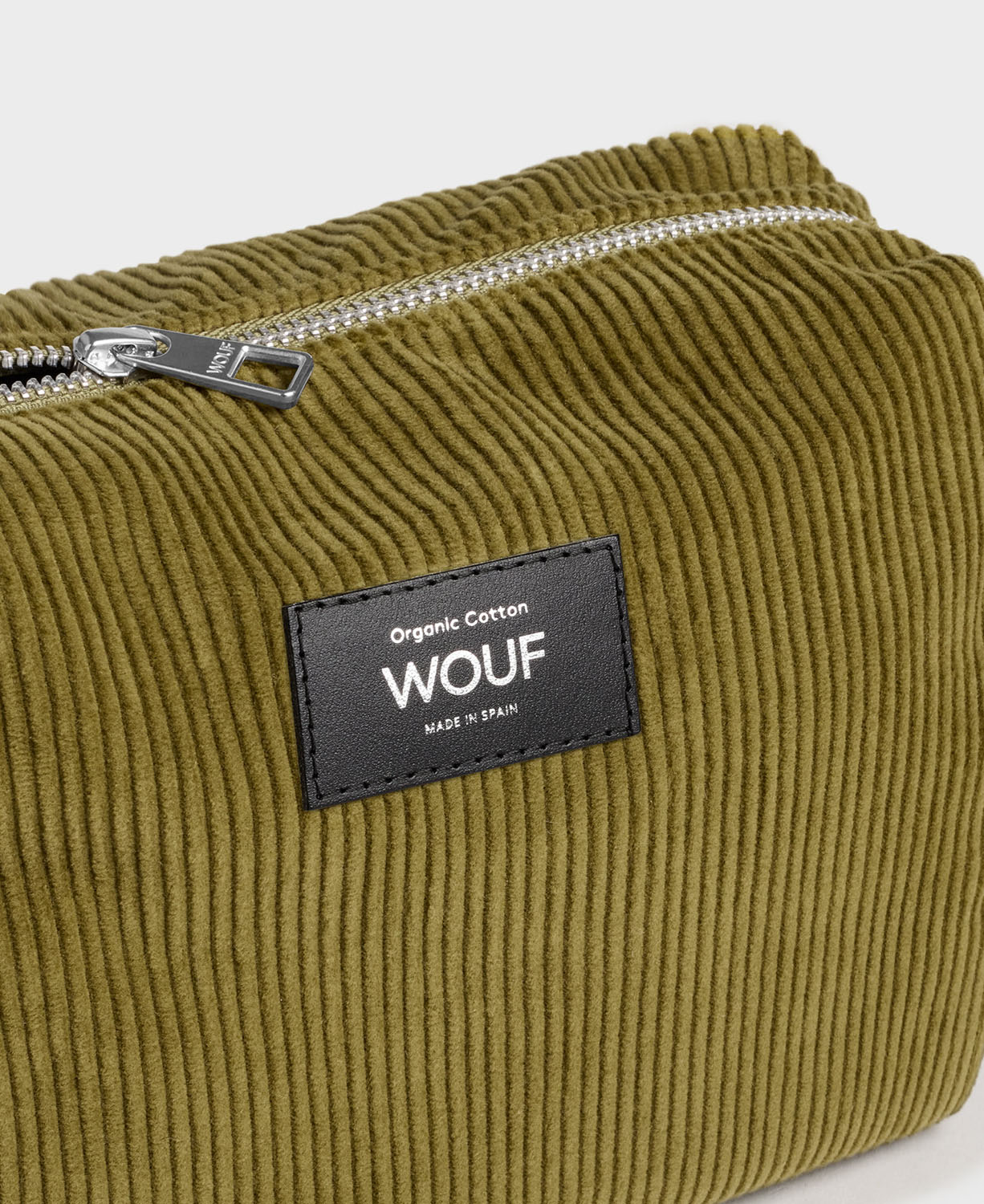 Wouf Corduroy Collection Toiletry Bag Olive Wouf Corduroy Collection Toiletry Bag Olive