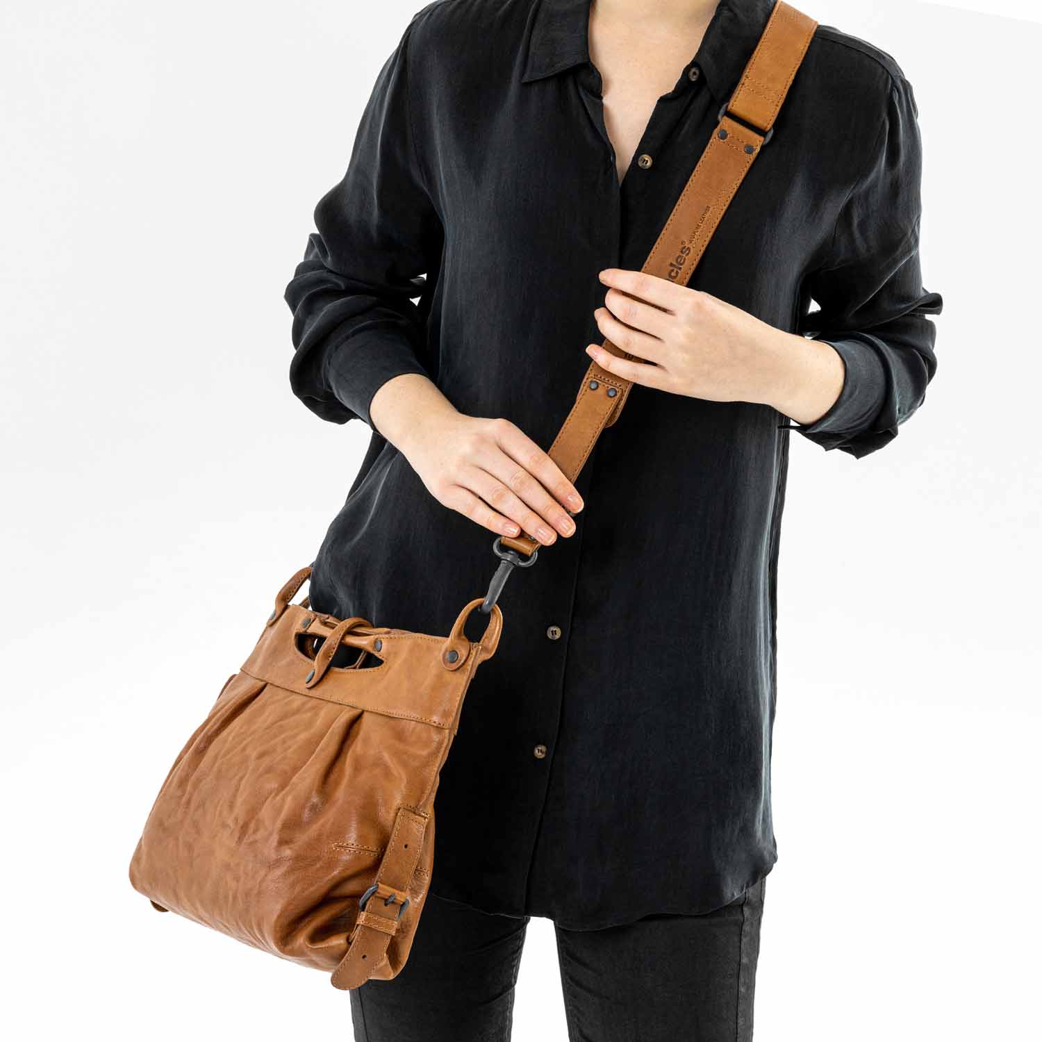 aunts & uncles Grandma's Luxury Club Mrs. Muffin Umhängetasche caramel aunts & uncles Grandma's Luxury Club Mrs. Muffin Umhängetasche caramel