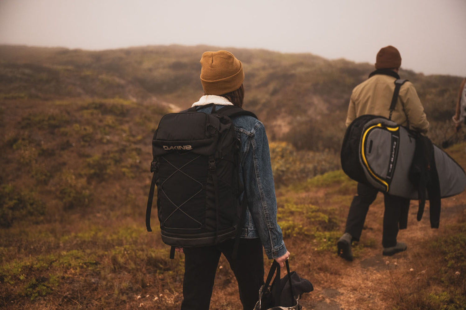 Dakine Mission Surf DLX Wet/Dry Pack 40L Rucksack Black