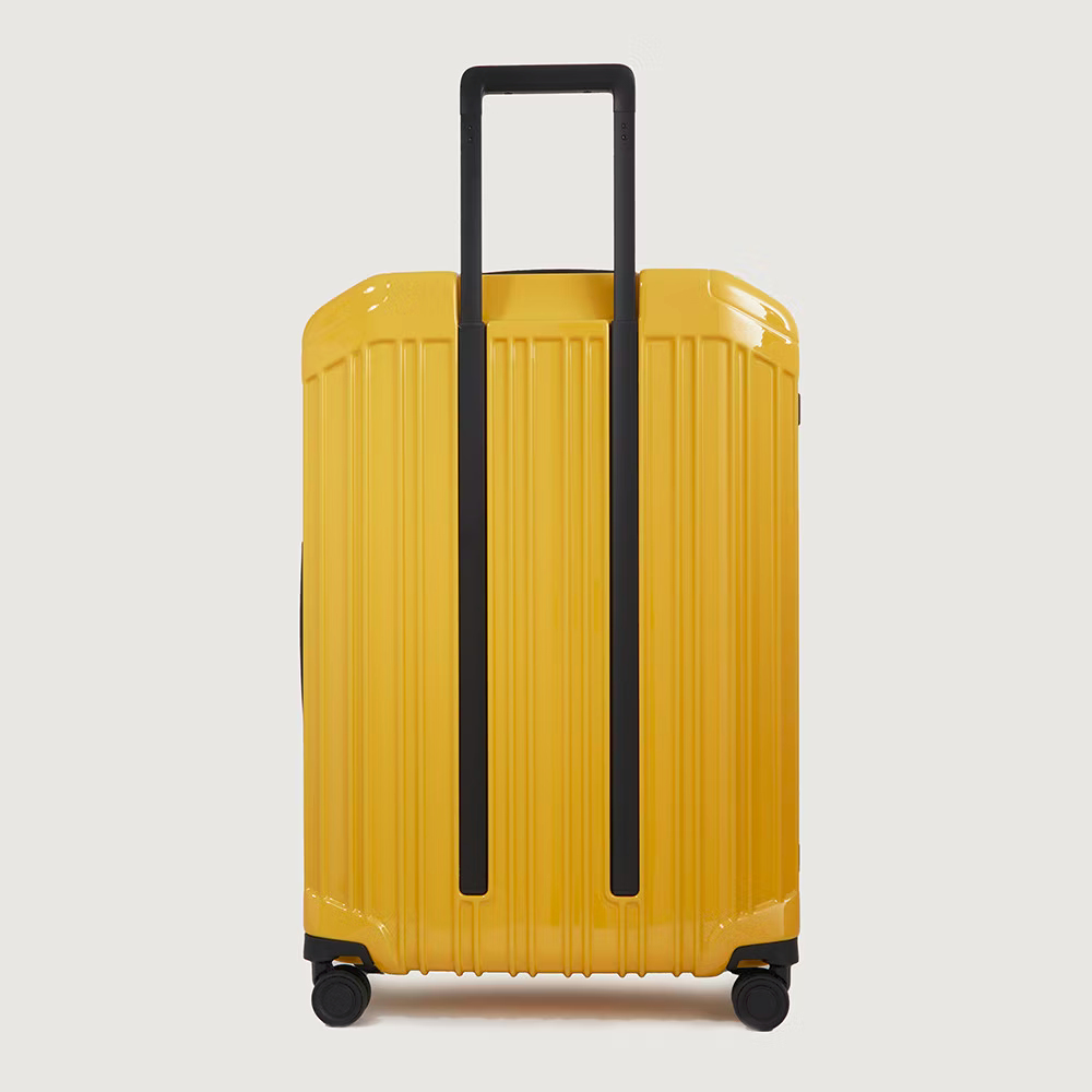 Piquadro PQ-Light 4-Rollen Trolley Koffer 75cm; glänzend Gelb Piquadro PQ-Light 4-Rollen Trolley Koffer 75cm; glänzend Gelb