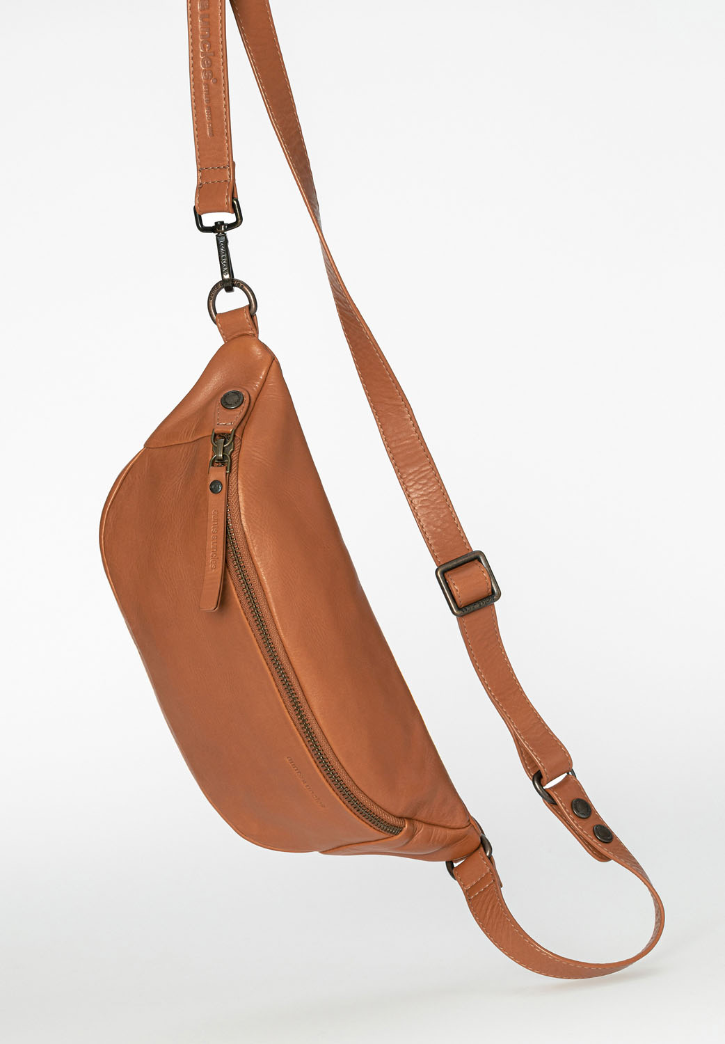 aunts & uncles Jamie´s Orchard Bilberry Bauchtasche cognac aunts & uncles Jamie´s Orchard Bilberry Bauchtasche cognac