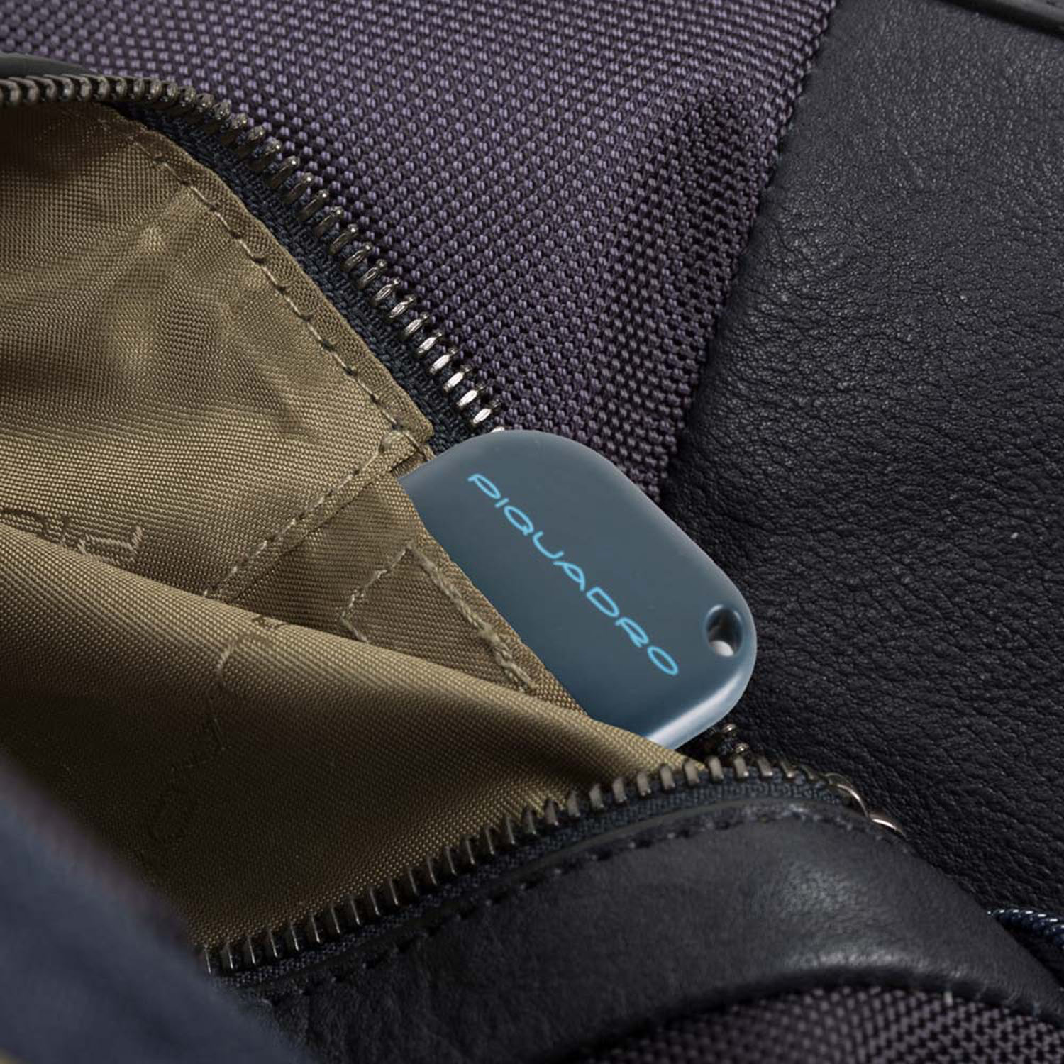Piquadro Brief Laptoprucksack 14" blau Piquadro Brief Laptoprucksack 14" blau