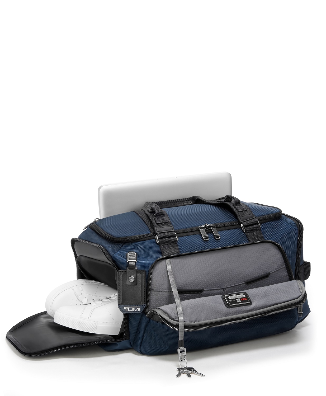 Tumi Alpha Bravo Mason Reisetasche + GRATIS HOTELGUTSCHEIN Navy Tumi Alpha Bravo Mason Reisetasche + GRATIS HOTELGUTSCHEIN Navy