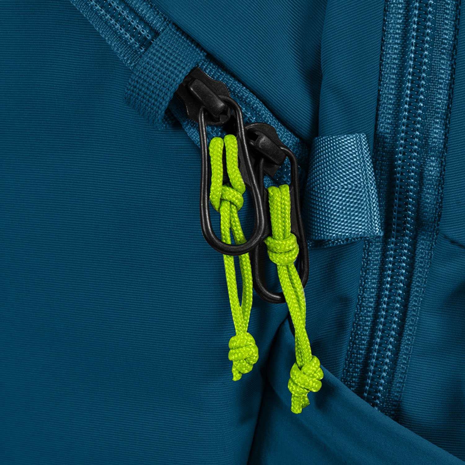 pacsafe ECO 18L Anti-Theft Backpack Tidal Teal pacsafe ECO 18L Anti-Theft Backpack Tidal Teal