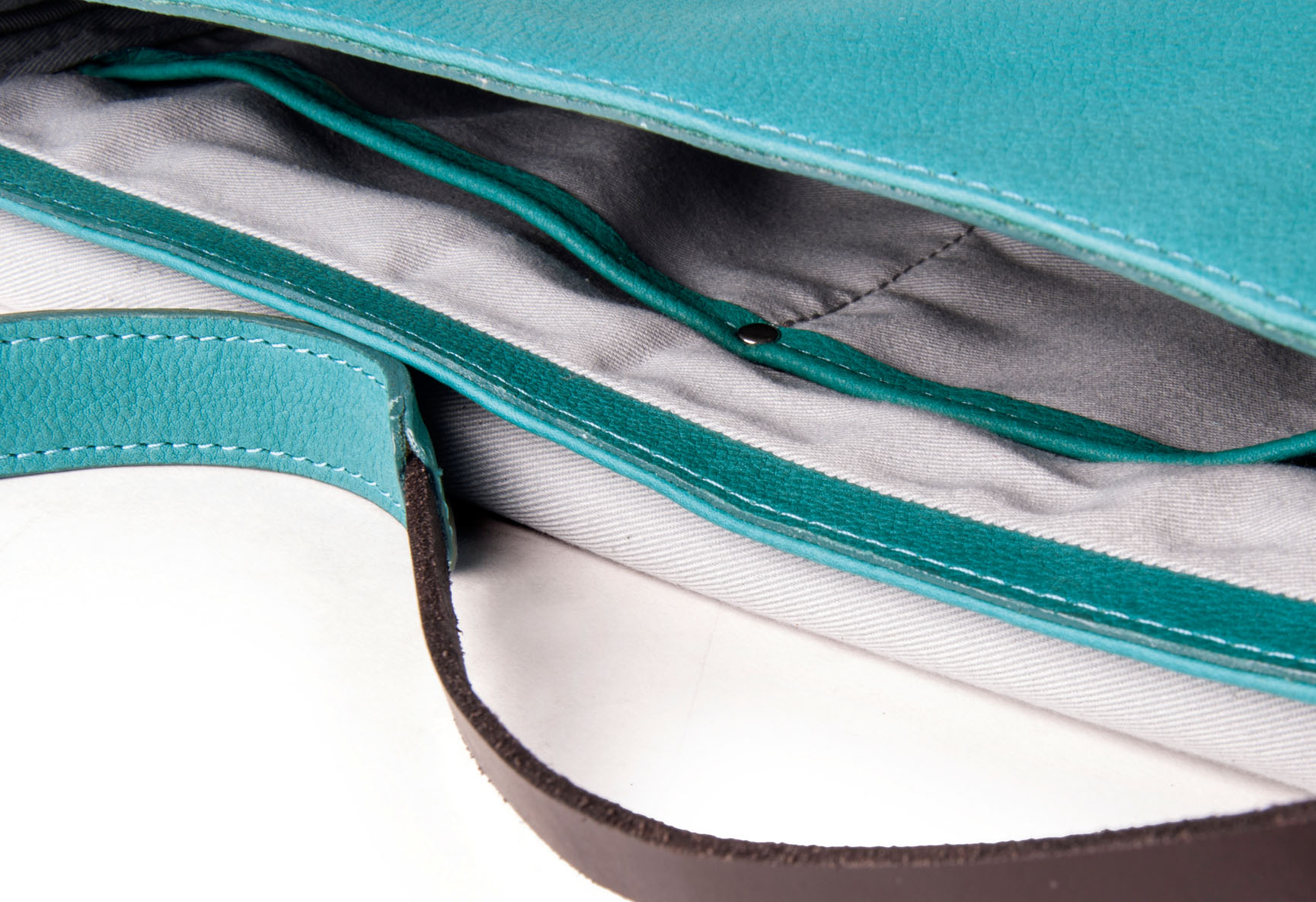 Harold's Chaza Slingbag Rot