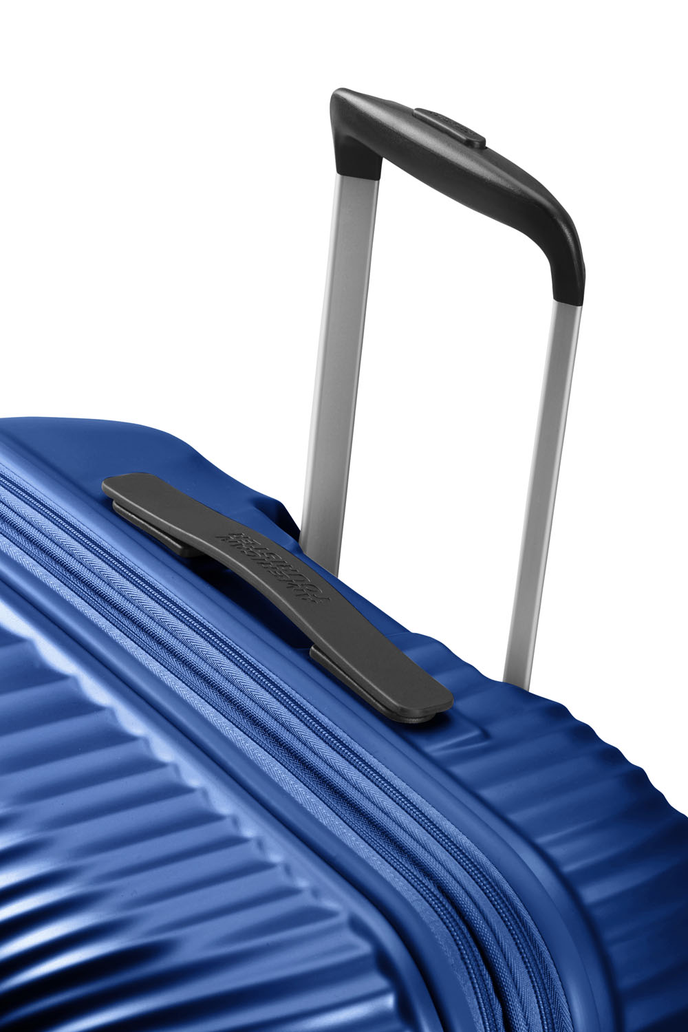 American Tourister Jetglam Trolley mit 4 Rollen 67cm erweiterbar Metallic Blue
