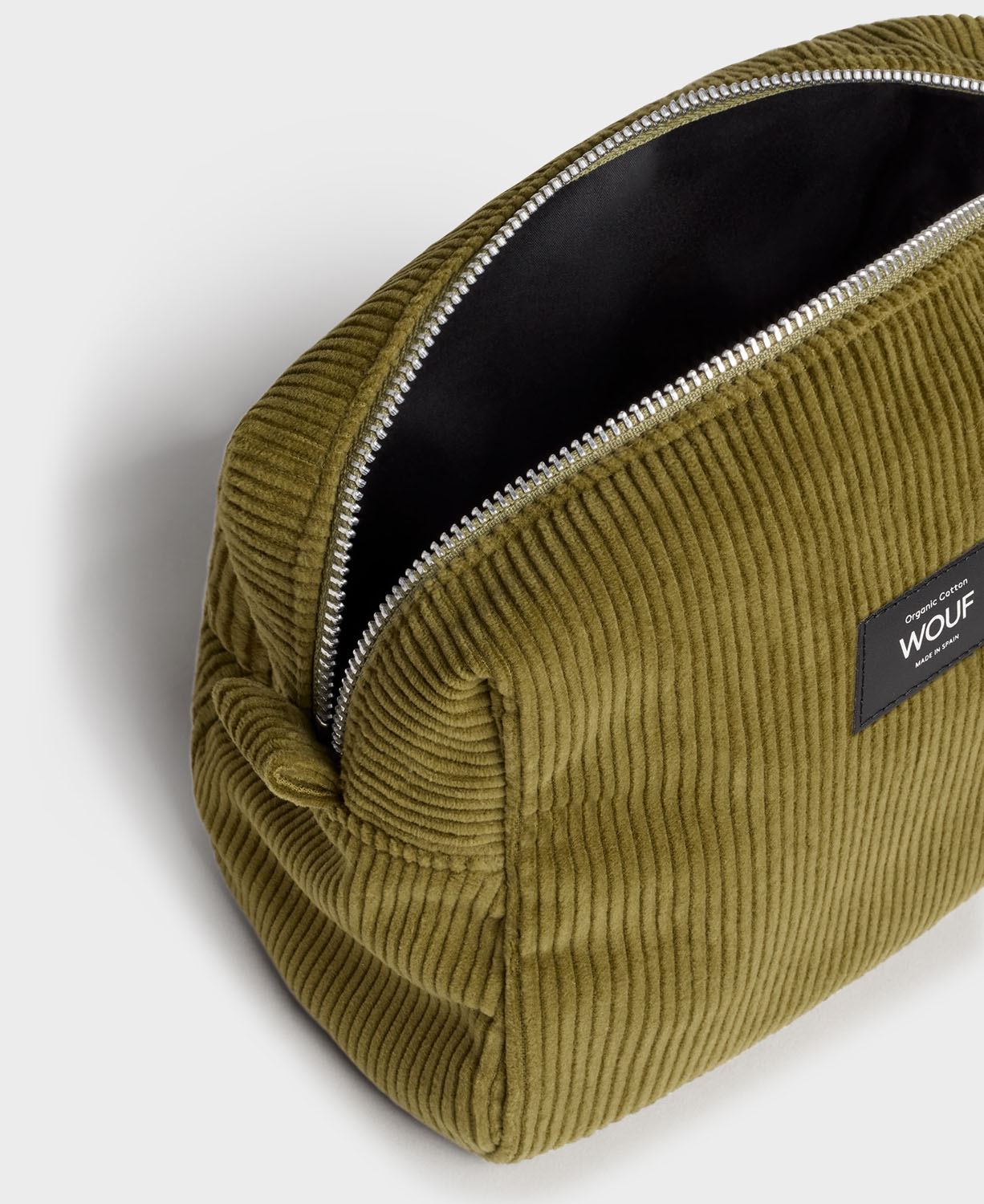 Wouf Corduroy Collection Toiletry Bag Olive Wouf Corduroy Collection Toiletry Bag Olive