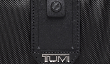 Tumi Alpha Bravo Advanced Aktentasche + GRATIS HOTELGUTSCHEIN Black