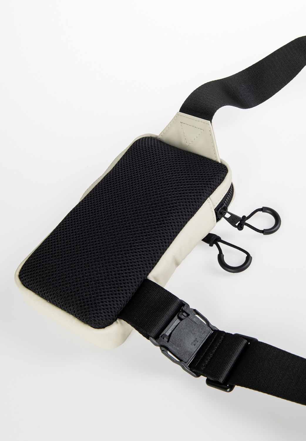 aunts & uncles Japan Nishi Iwako Crossbag / Phonebag sand aunts & uncles Japan Nishi Iwako Crossbag / Phonebag sand