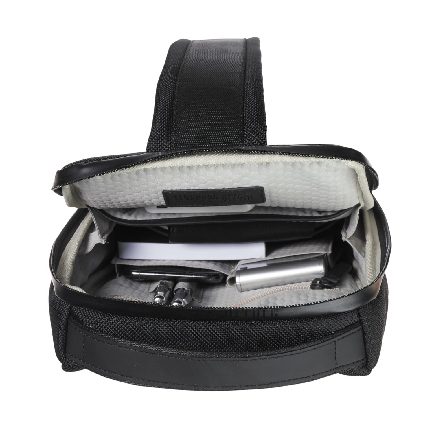 Leonhard Heyden Helsinki Crossbag Schwarz Leonhard Heyden Helsinki Crossbag Schwarz