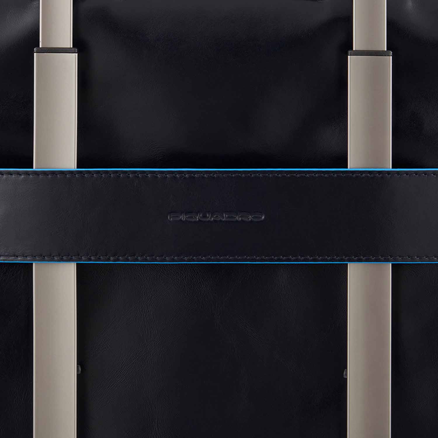 Piquadro Blue Square Revamp Schmale Laptoptasche 14" mit iPad®-Fach Mahagoni Piquadro Blue Square Revamp Schmale Laptoptasche 14" mit iPad®-Fach Mahagoni