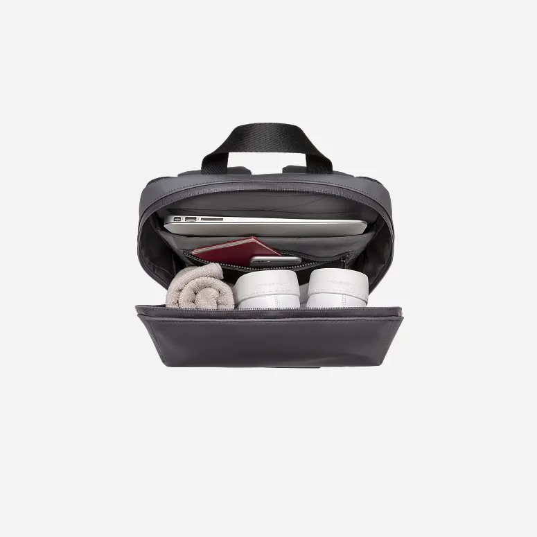 Horizn Studios GION ESSENTIAL Rucksack M Graphite Horizn Studios GION ESSENTIAL Rucksack M Graphite