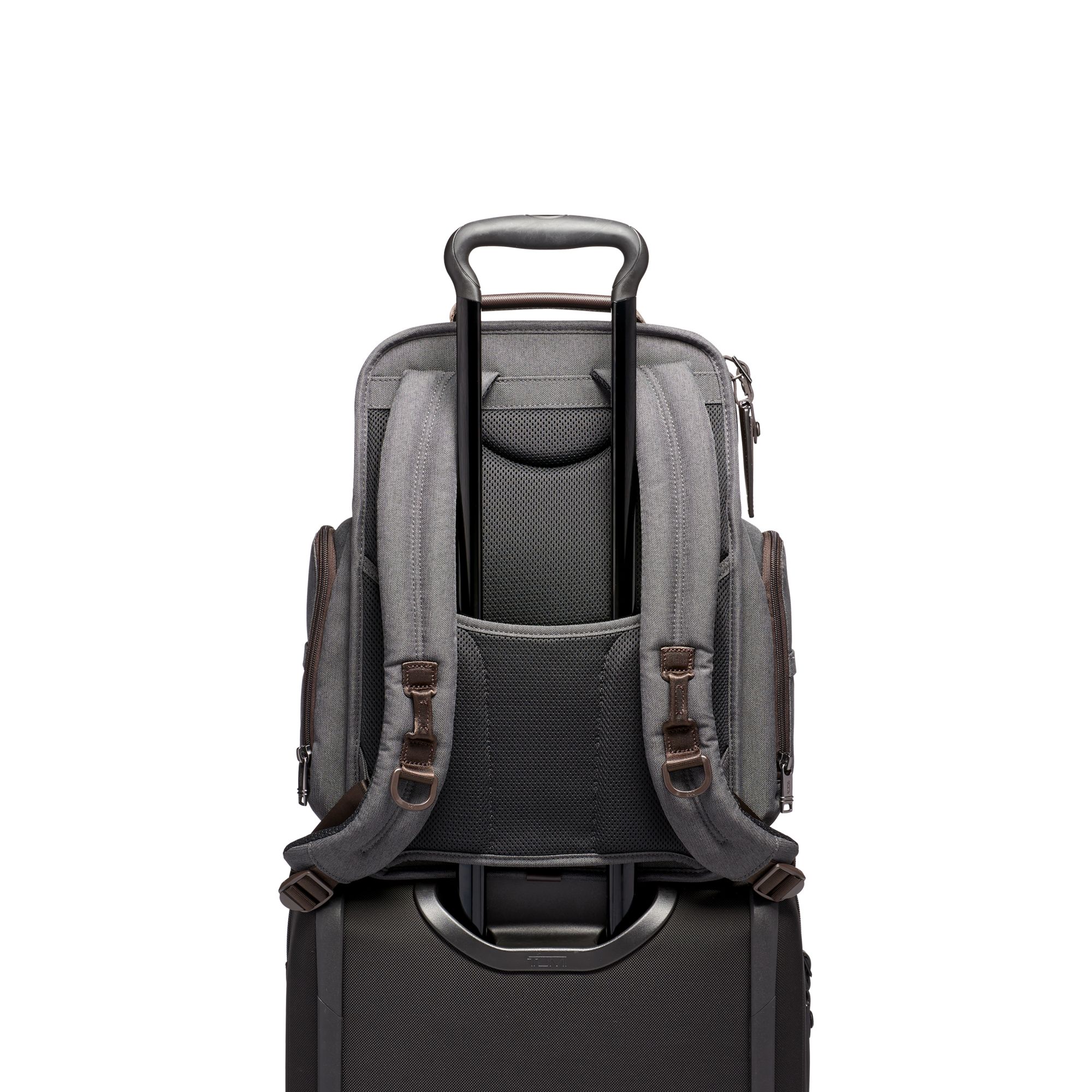 Tumi Alpha Brief Pack® Laptop-Rucksack + GRATIS HOTELGUTSCHEIN Anthracite Tumi Alpha Brief Pack® Laptop-Rucksack + GRATIS HOTELGUTSCHEIN Anthracite