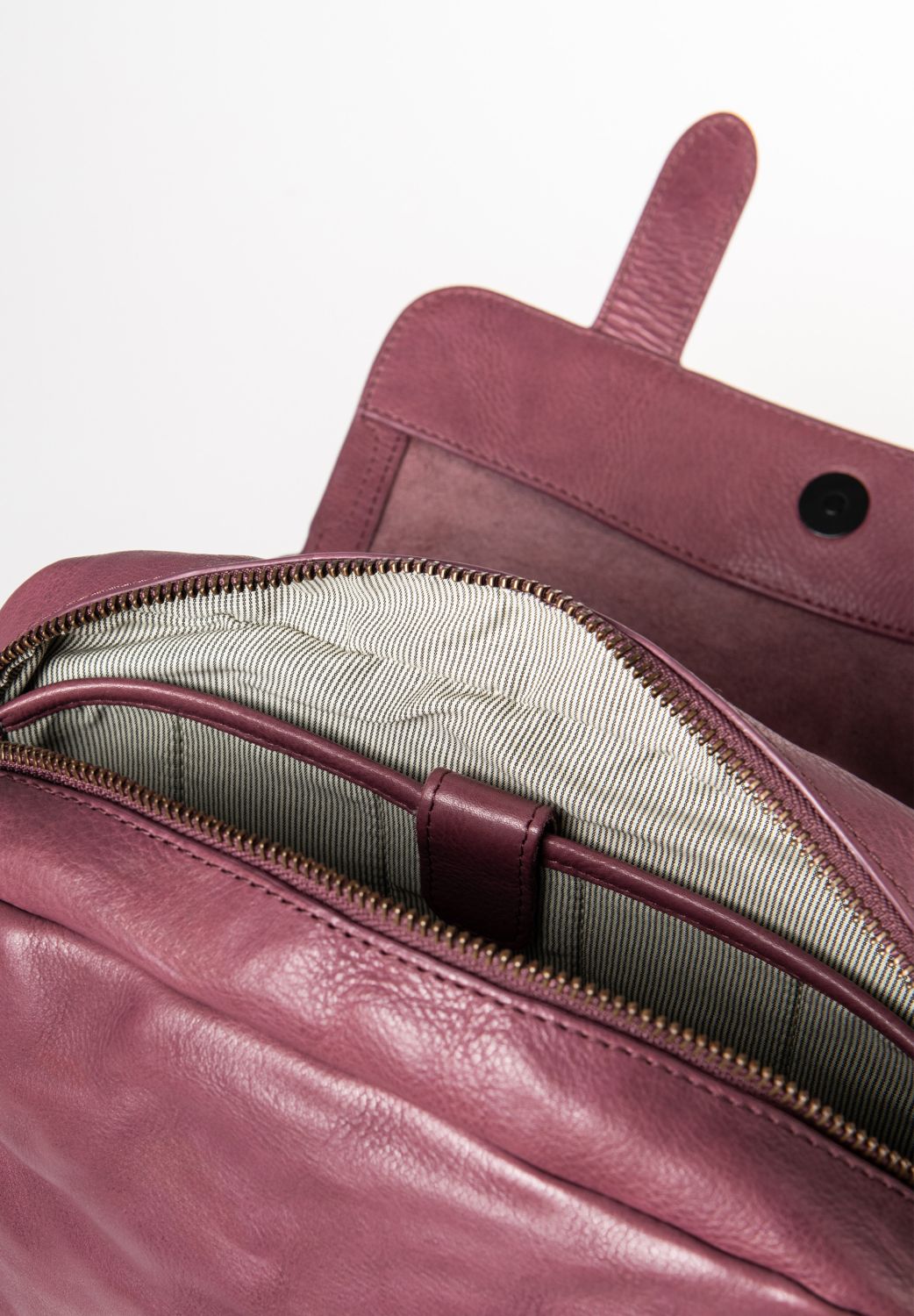 aunts & uncles Grandma's Luxury Club Miss Applepie Umhängetasche tulipwood