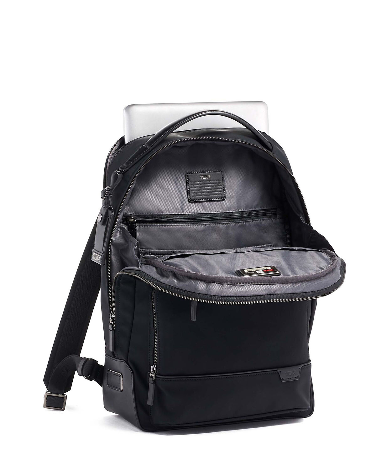 Tumi Harrison Warren Rucksack mit Laptopfach 15" + GRATIS HOTELGUTSCHEIN Schwarz Tumi Harrison Warren Rucksack mit Laptopfach 15" + GRATIS HOTELGUTSCHEIN Schwarz