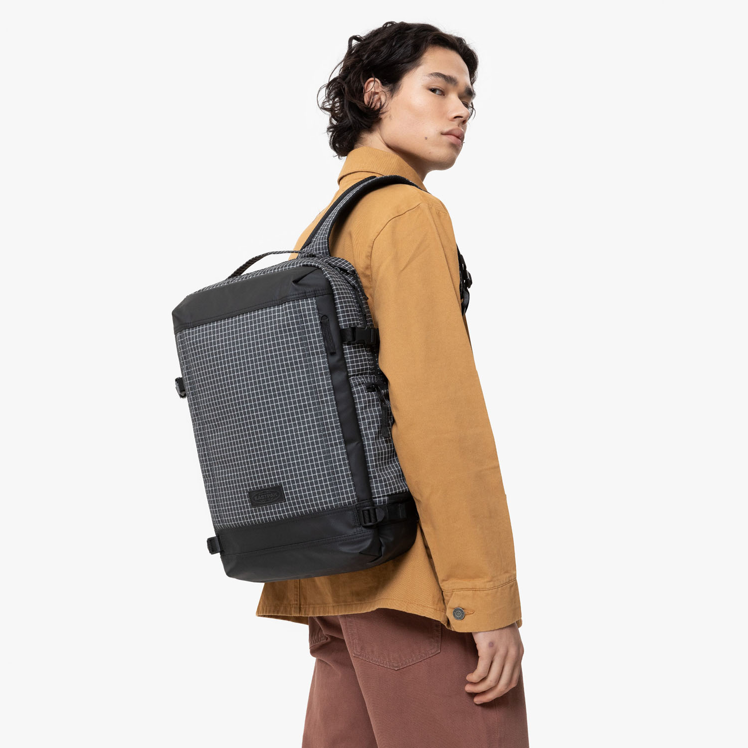 Eastpak Tecum Rucksack M mit 15" Laptopfach CNNCT Eastpak Tecum Rucksack M mit 15" Laptopfach CNNCT