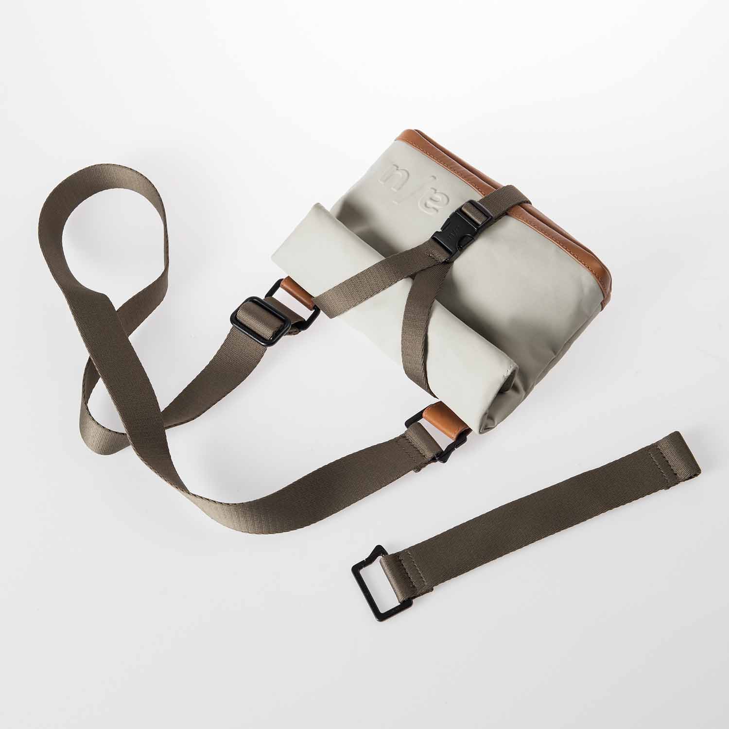 aunts & uncles Japan Tsu Multifunktional: Gürteltasche/Umhängetasche dust aunts & uncles Japan Tsu Multifunktional: Gürteltasche/Umhängetasche dust