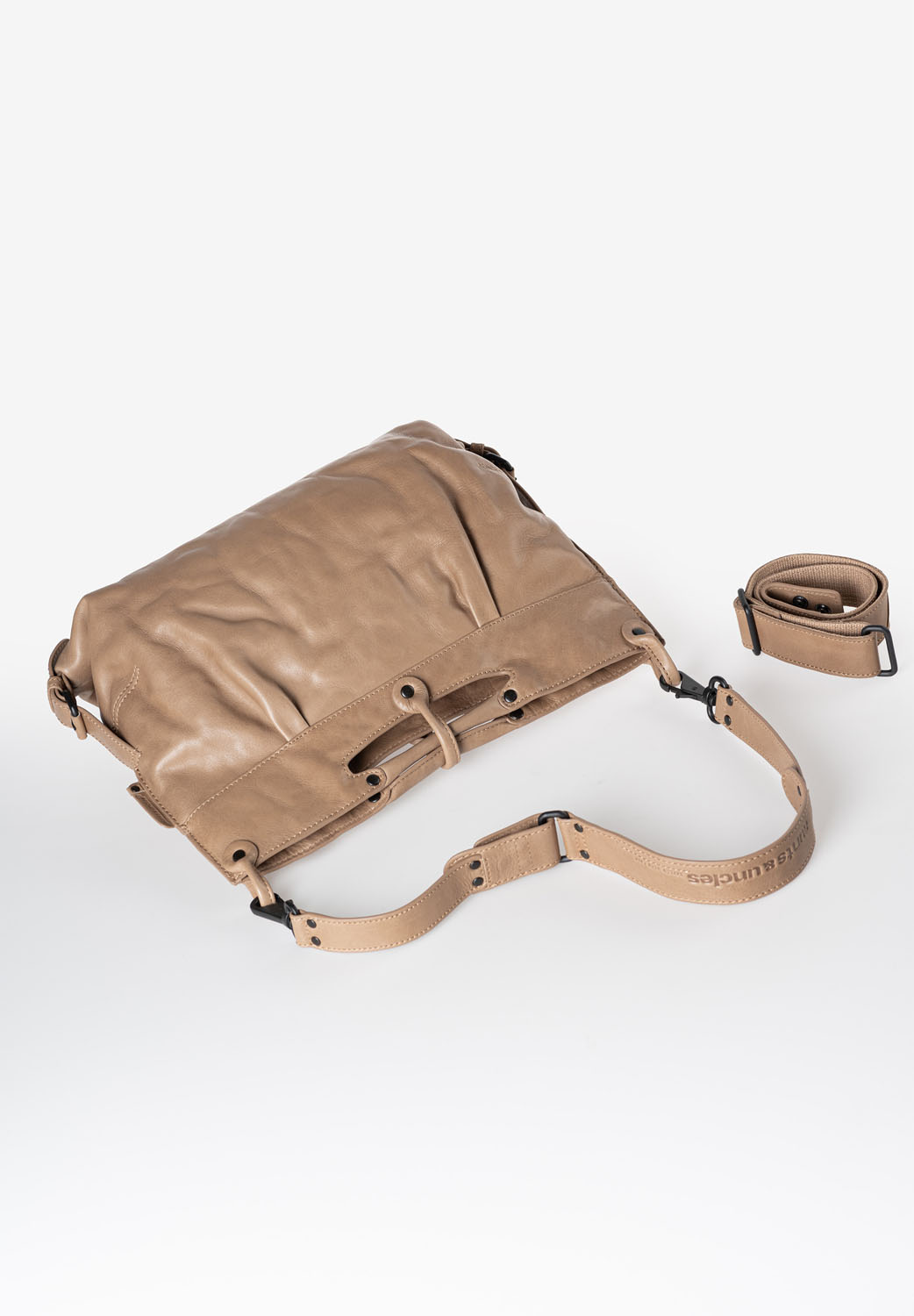 aunts & uncles Grandma's Luxury Club Mrs. Muffin Umhängetasche timeless taupe aunts & uncles Grandma's Luxury Club Mrs. Muffin Umhängetasche timeless taupe