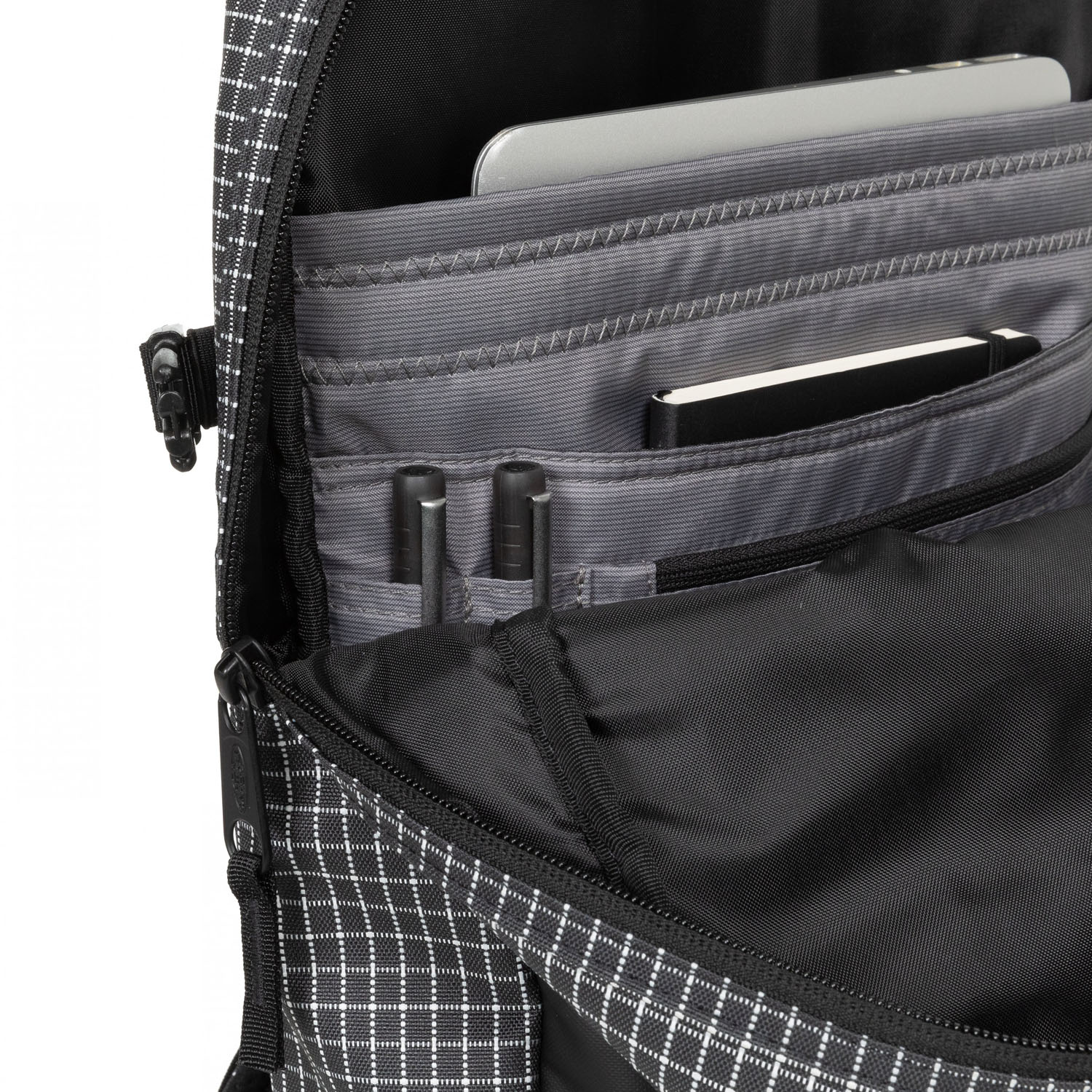 Eastpak Tecum Rucksack M mit 15" Laptopfach CNNCT Ripstop Eastpak Tecum Rucksack M mit 15" Laptopfach CNNCT Ripstop