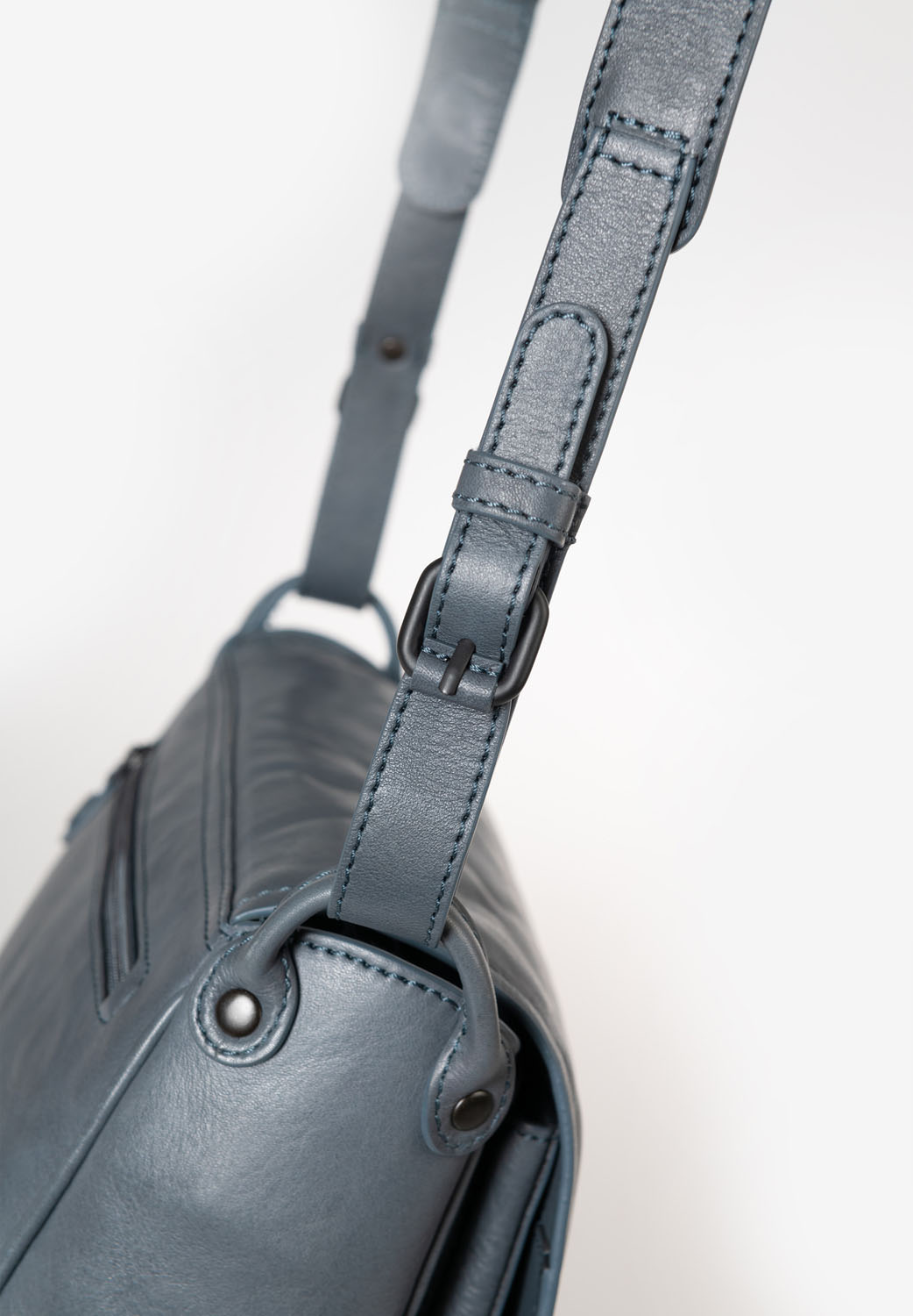 aunts & uncles Grandma's Luxury Club Mrs. Mole Cake Wind aunts & uncles Grandma's Luxury Club Mrs. Mole Cake Wind