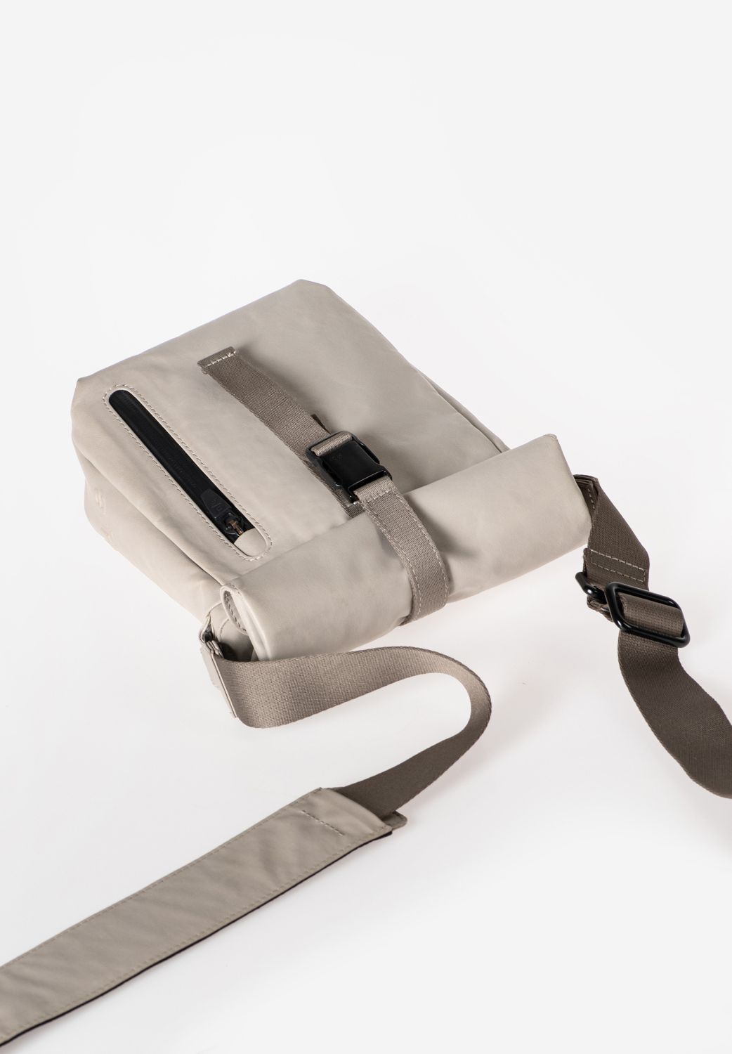 aunts & uncles Japan RE Yodo Umhängetasche Rolltop driftwood