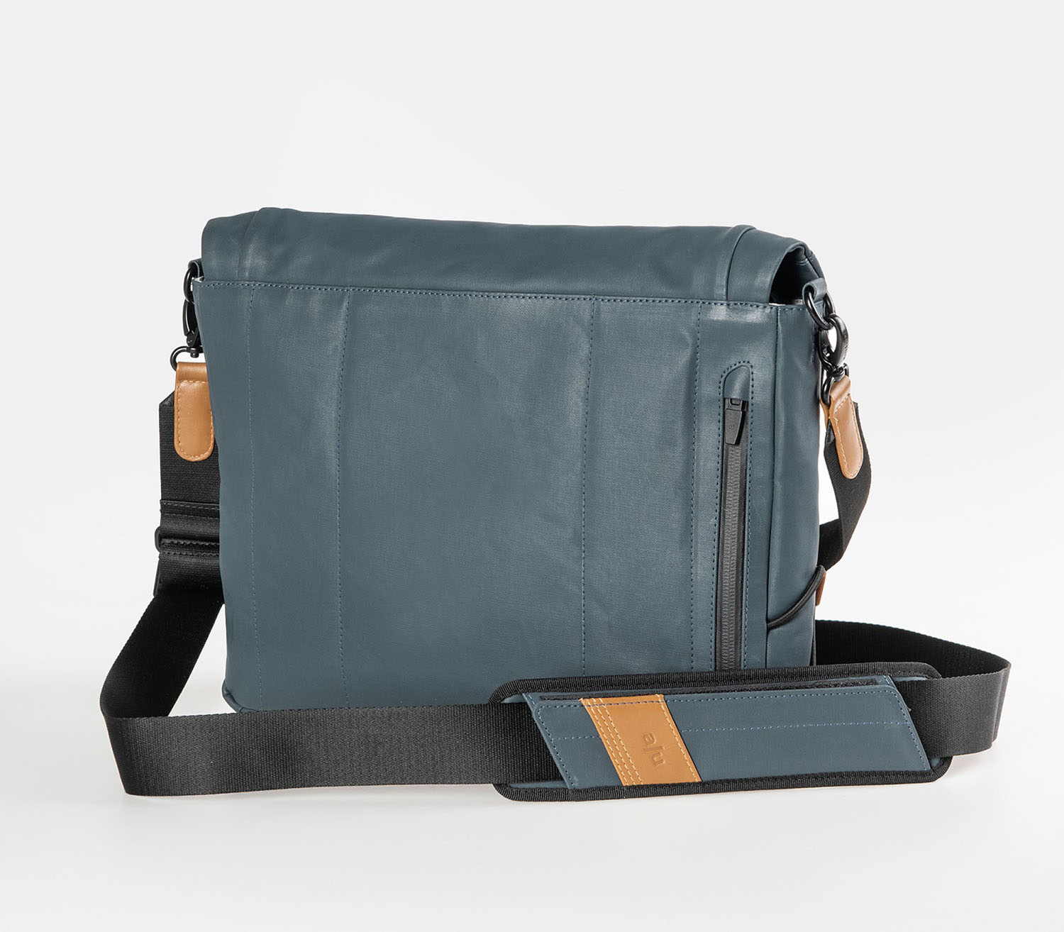 aunts & uncles Japan Matsumoto Messenger Bag cosmic void aunts & uncles Japan Matsumoto Messenger Bag cosmic void