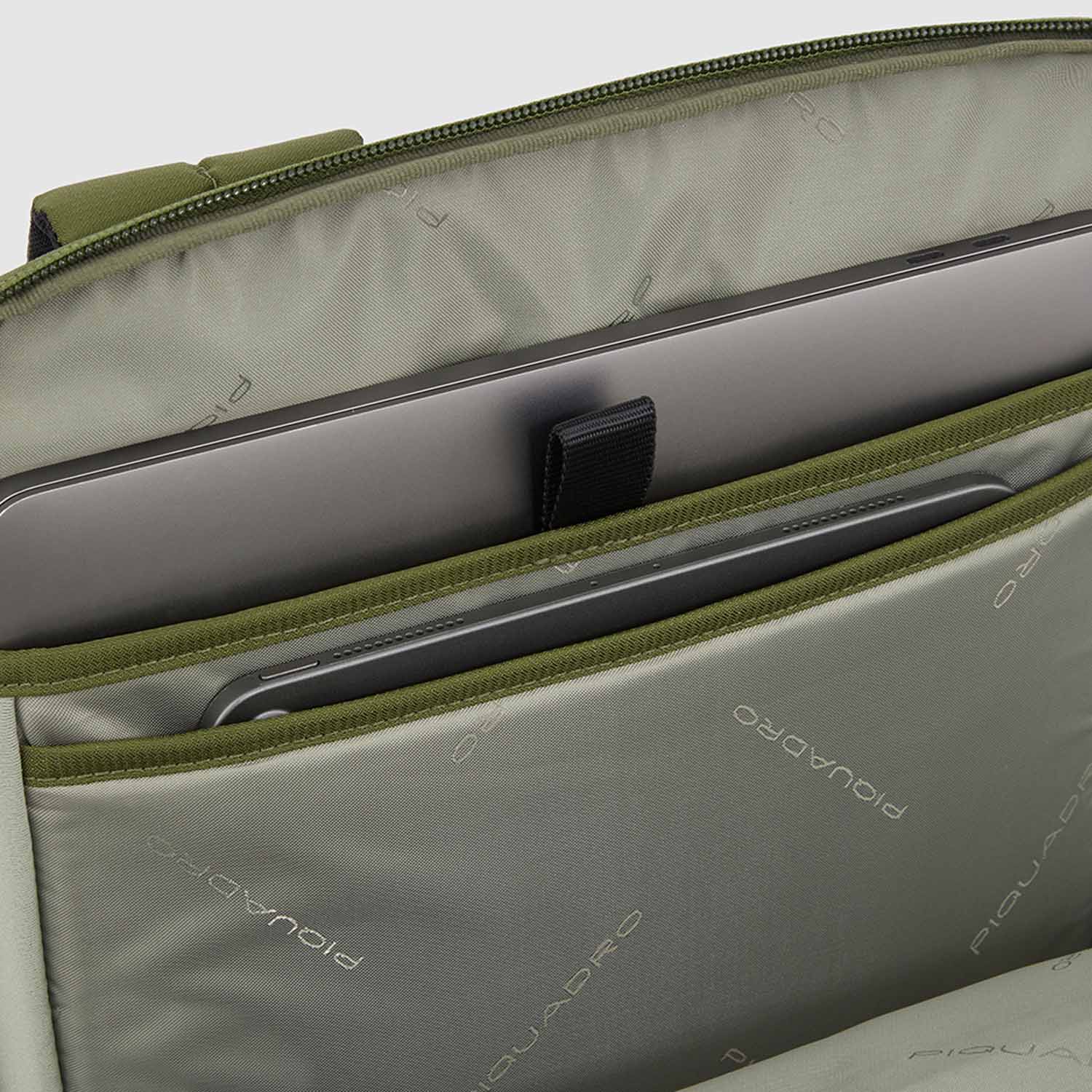 Piquadro Arne Bike Laptop-Rucksack 15,6" Notebookfach und mit LED-Licht Schwarz Piquadro Arne Bike Laptop-Rucksack 15,6" Notebookfach und mit LED-Licht Schwarz