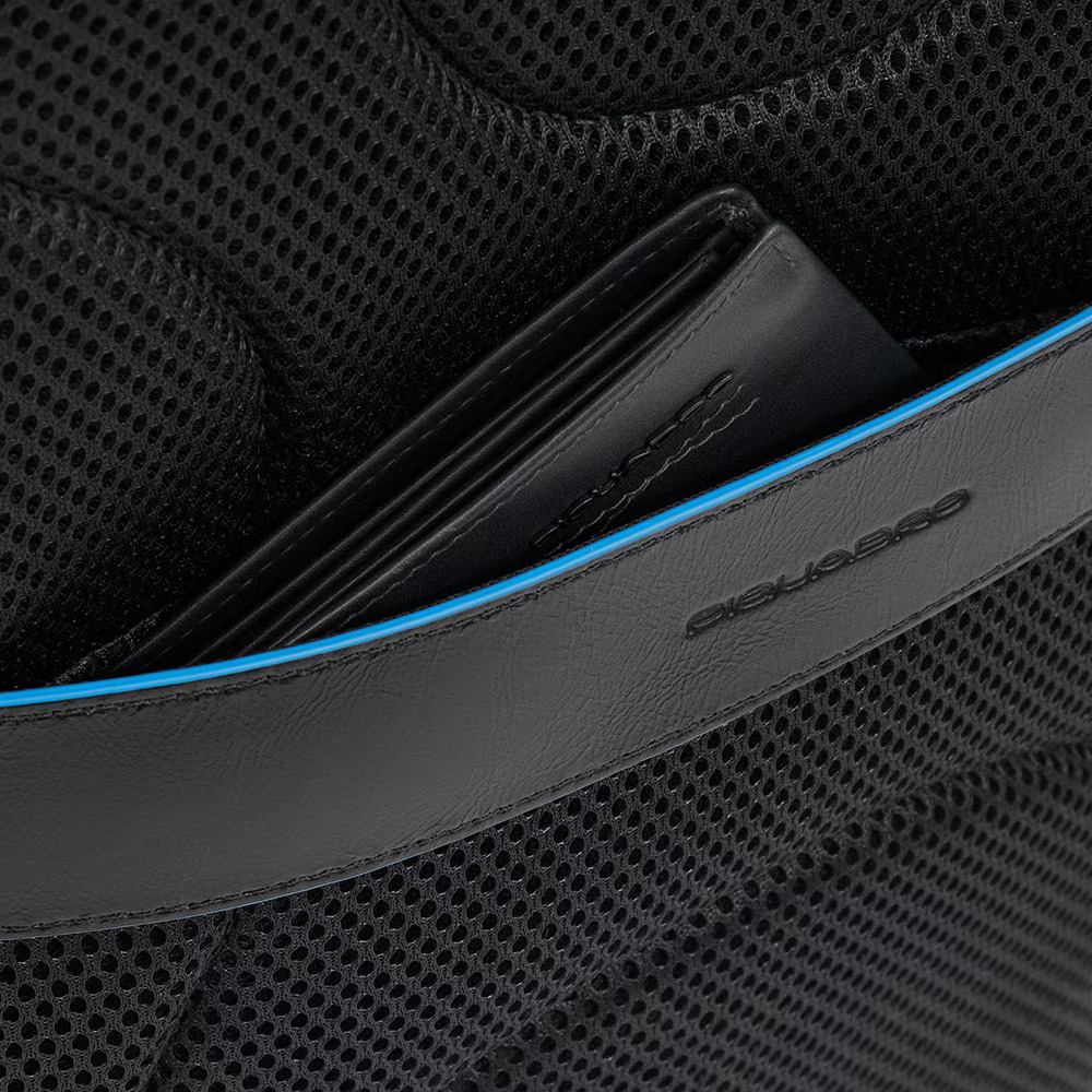 Piquadro Blue Square Revamp Laptop-Rucksack 14" mit iPad®Pro 12,9"-Fach Schwarz