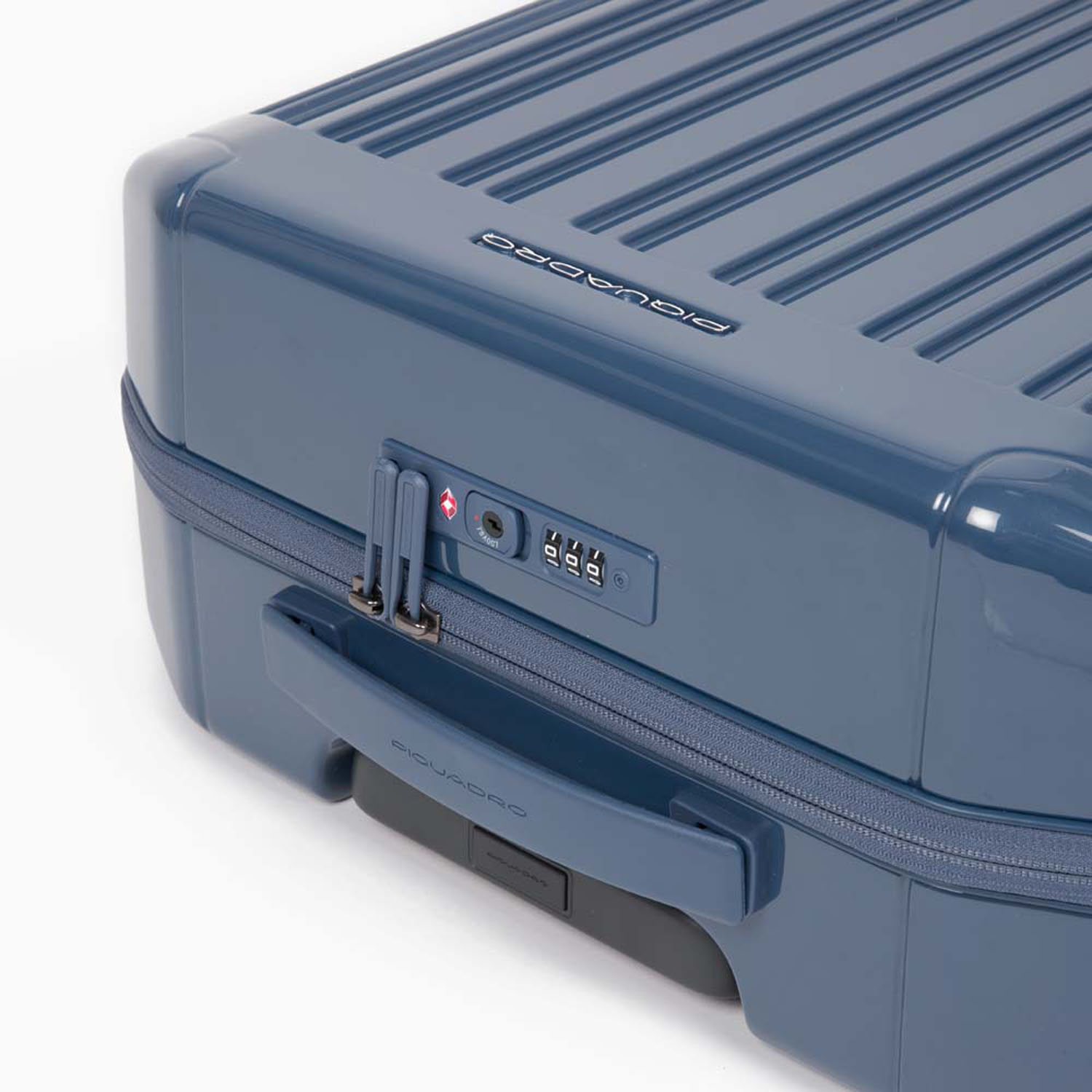 Piquadro PQ-Light Ultra slim Kabinen-Hartschalentrolley kobaltblau