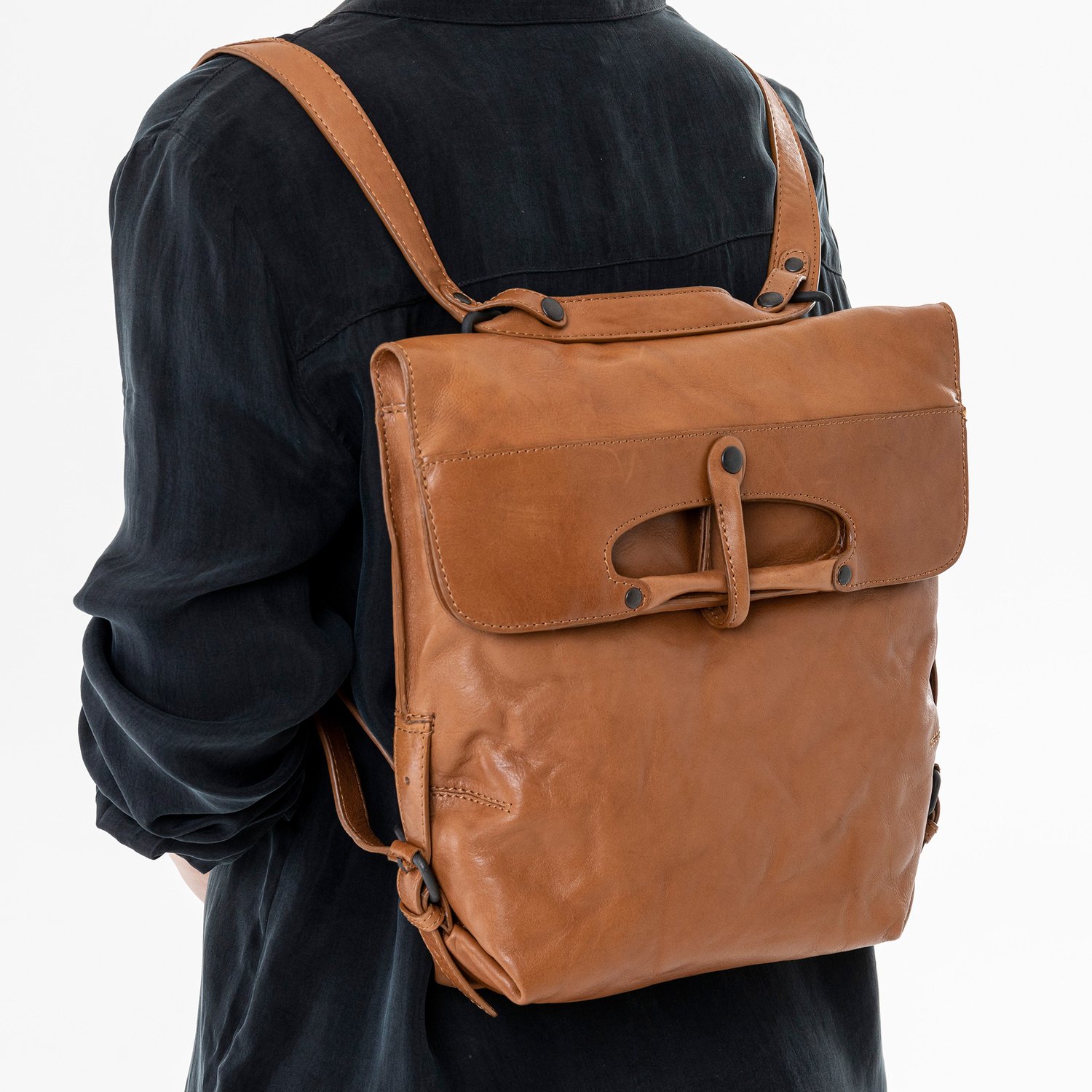 aunts & uncles Grandma's Luxury Club Mrs. Mince Pie Multifunktional: Rucksack/Umhängetasche caramel aunts & uncles Grandma's Luxury Club Mrs. Mince Pie Multifunktional: Rucksack/Umhängetasche caramel