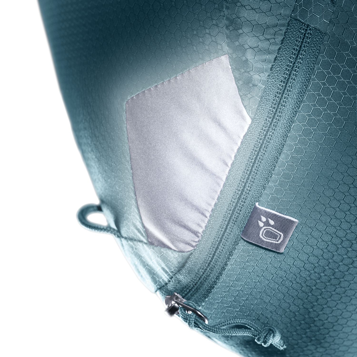 Deuter Race 16 Fahrradrucksack lake-ink Deuter Race 16 Fahrradrucksack lake-ink