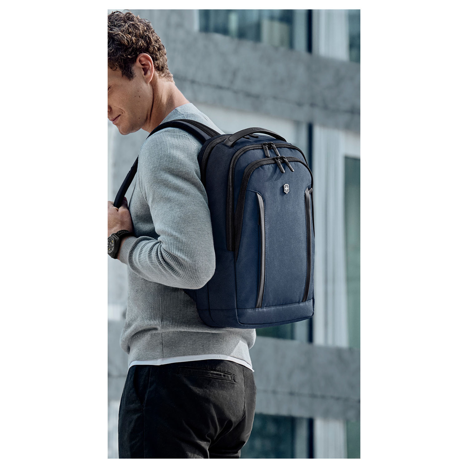 Victorinox Altmont Professional City Laptop Backpack 14" Navy Blue