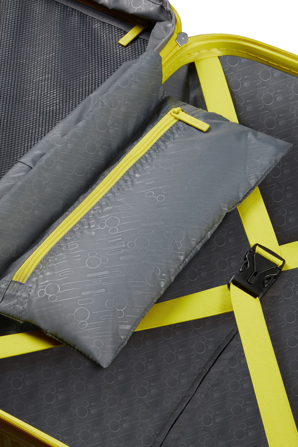 American Tourister Mickey Clouds Trolley 55cm mit 4 Rollen, erweiterbar Mickey Electric Lemon American Tourister Mickey Clouds Trolley 55cm mit 4 Rollen, erweiterbar Mickey Electric Lemon