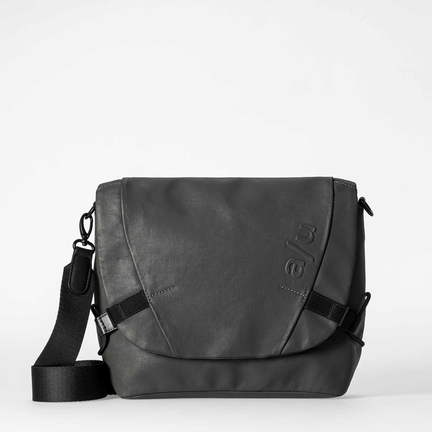 aunts & uncles Japan Sendai Umhängetasche volcanic ash