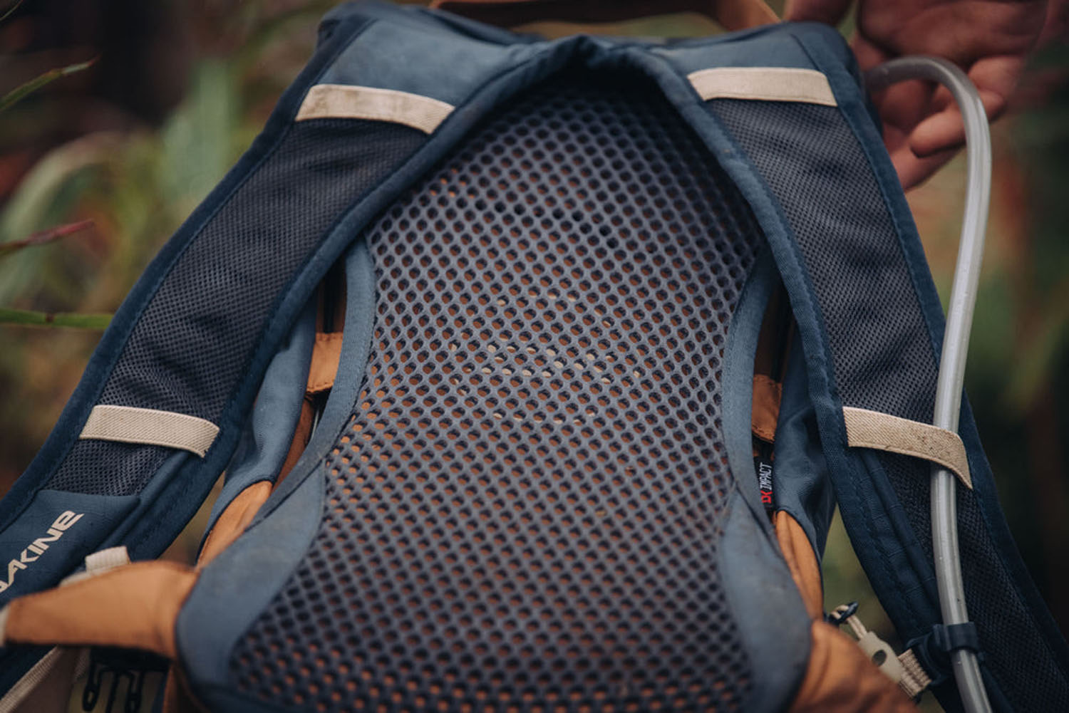 Dakine Drafter 10L Bike Hydration Backpack Midnight Blue Dakine Drafter 10L Bike Hydration Backpack Midnight Blue