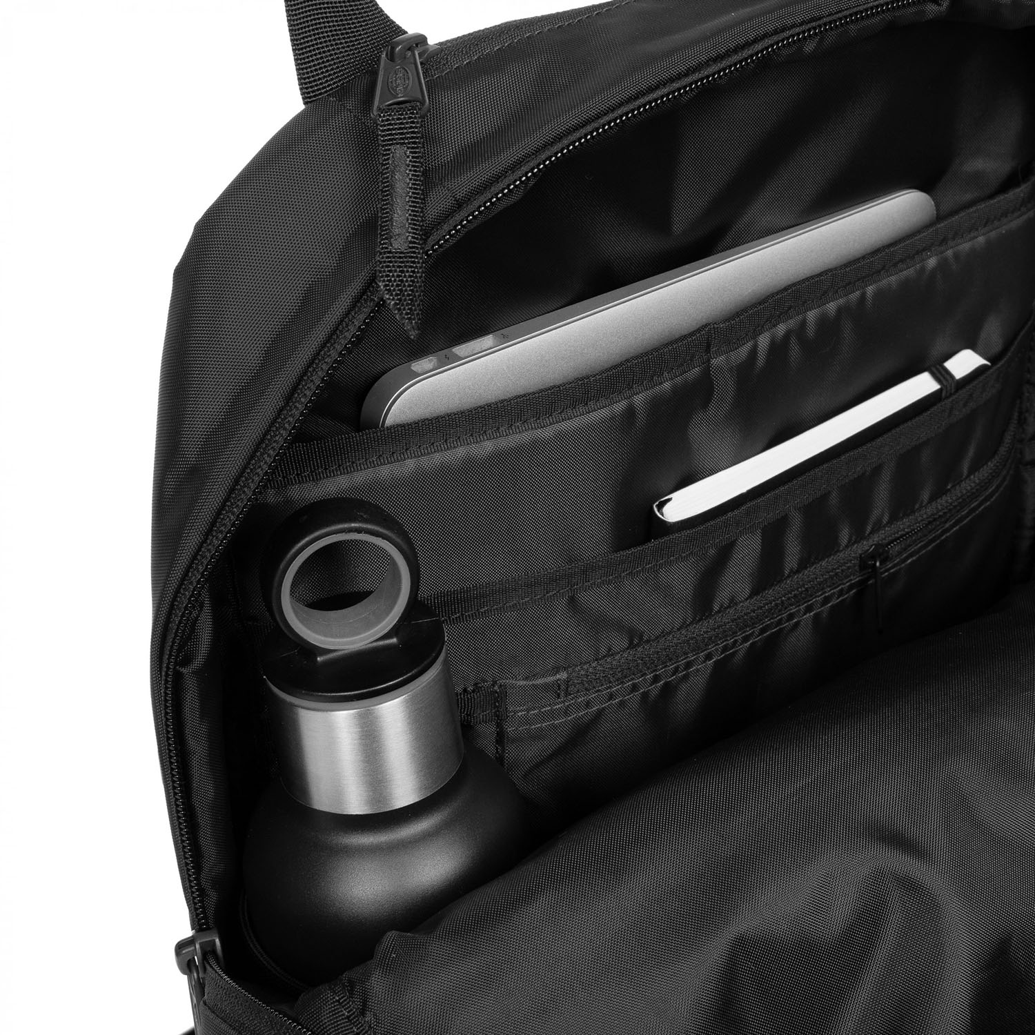 Eastpak Tecum TOTE CNNCT F Black Eastpak Tecum TOTE CNNCT F Black